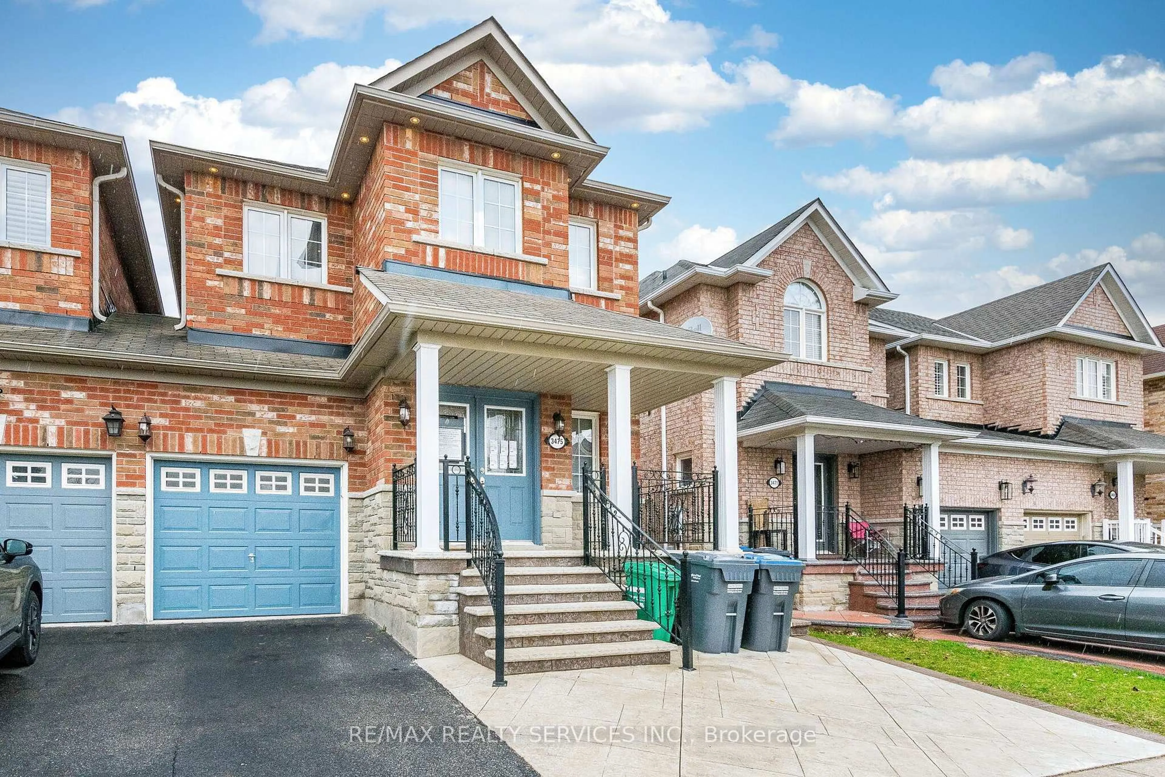 Home with brick exterior material, street for 3475 Bala Dr, Mississauga Ontario L5M 0G6
