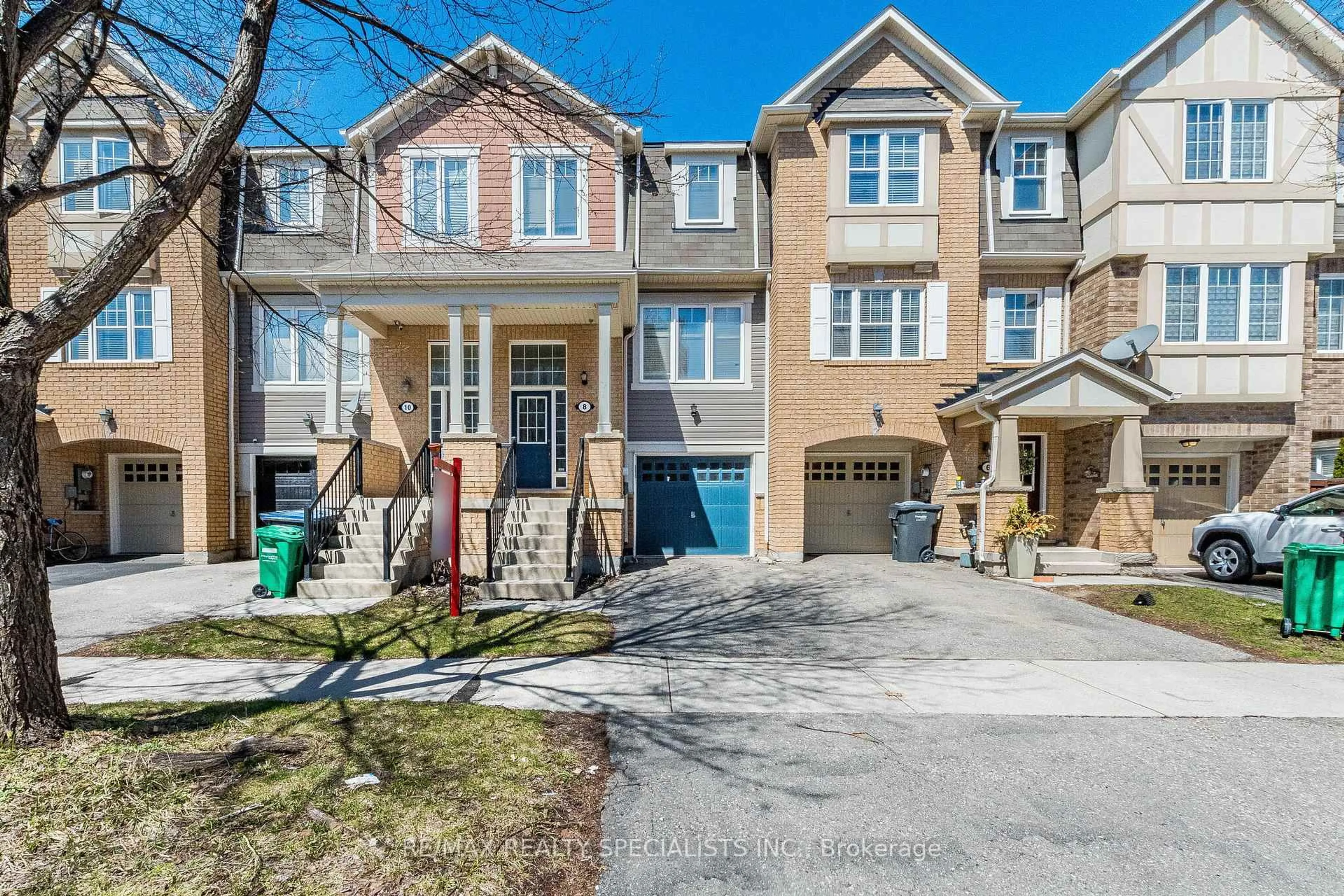 Unknown for 8 Portsdown Rd, Brampton Ontario L7A 0P8