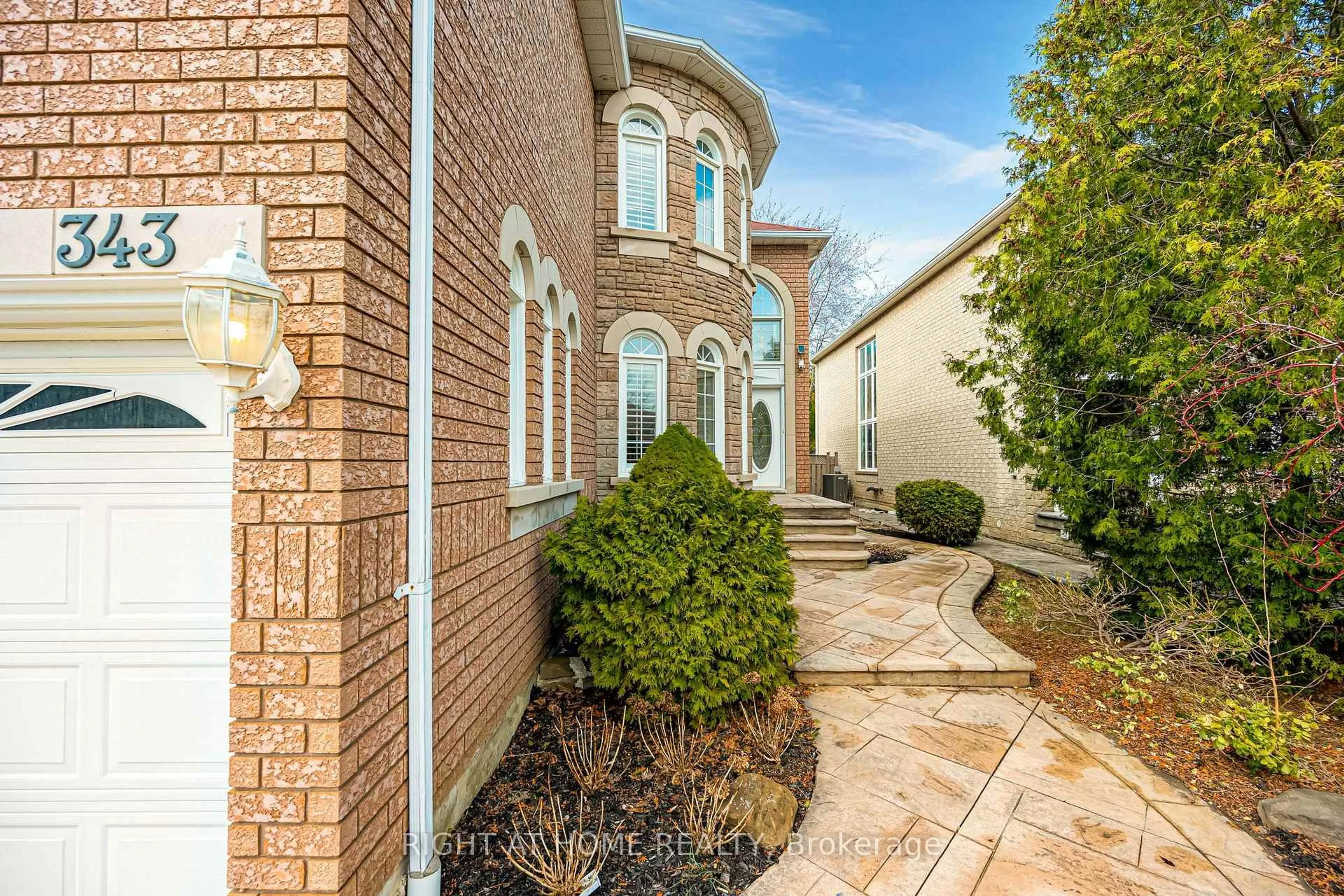 Home with brick exterior material, street for 343 Bristol Rd, Mississauga Ontario L4Z 3V6