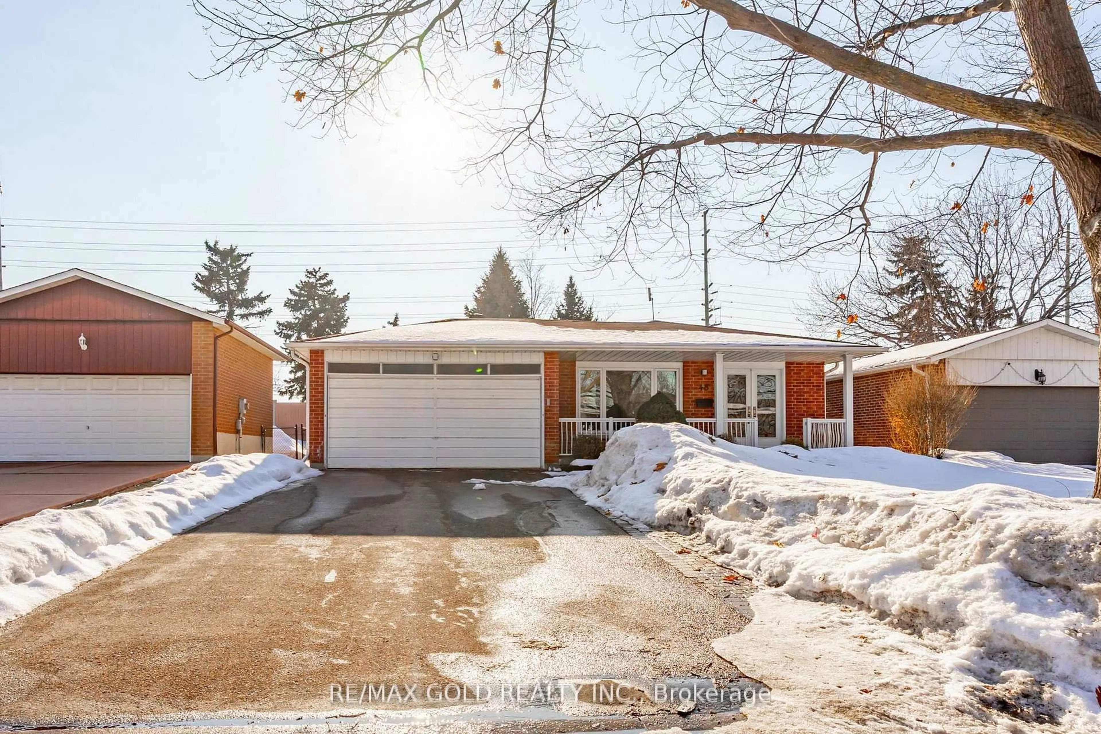 Home with brick exterior material, street for 48 Malcolm Cres, Brampton Ontario L6S 3C8