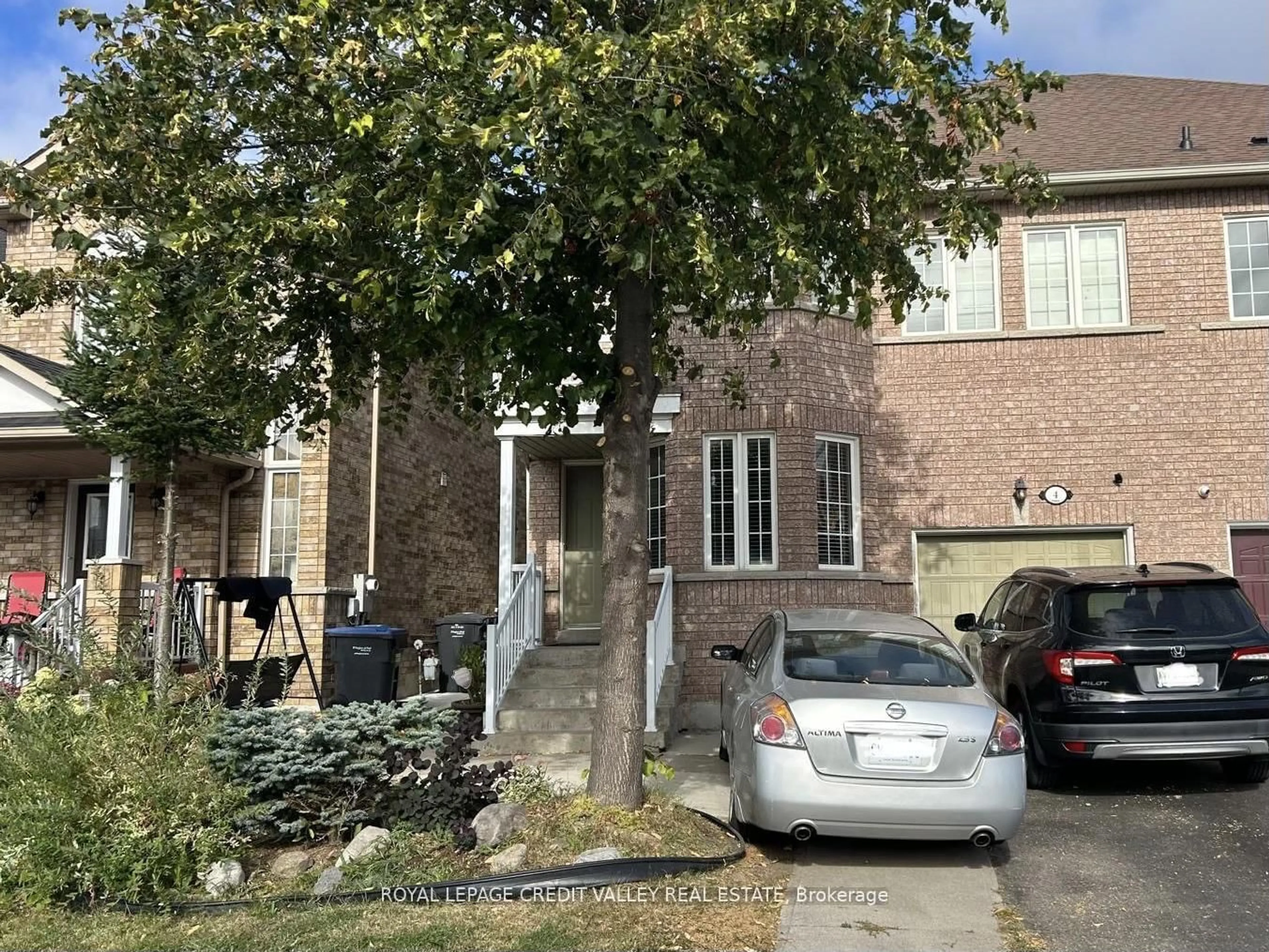 Home with brick exterior material, street for 4 Kanata Rd, Brampton Ontario L7A 3R2