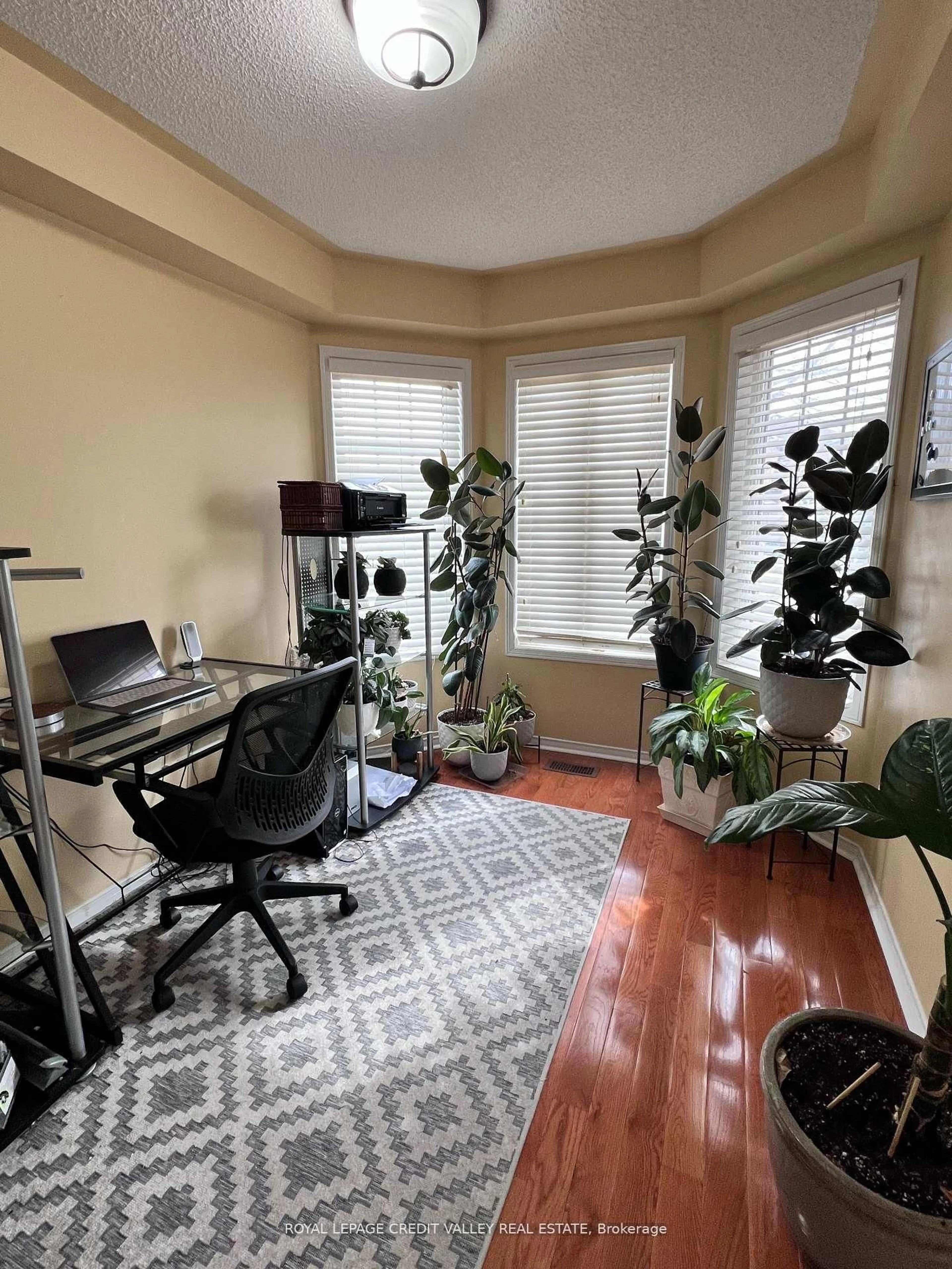 A pic of a room for 4 Kanata Rd, Brampton Ontario L7A 3R2