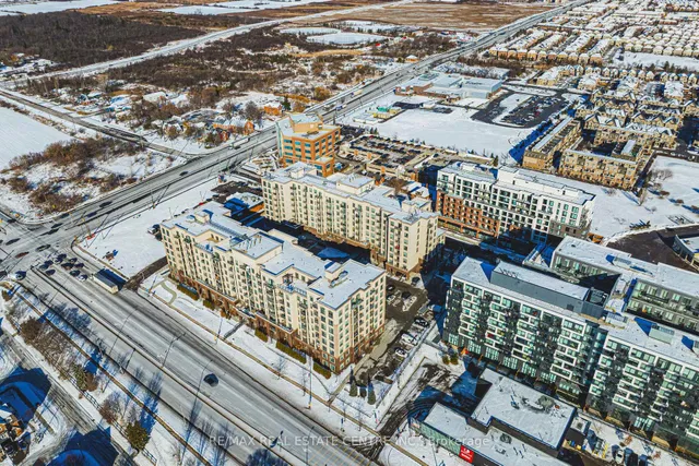 2486 Old Bronte Rd #706, Oakville 3