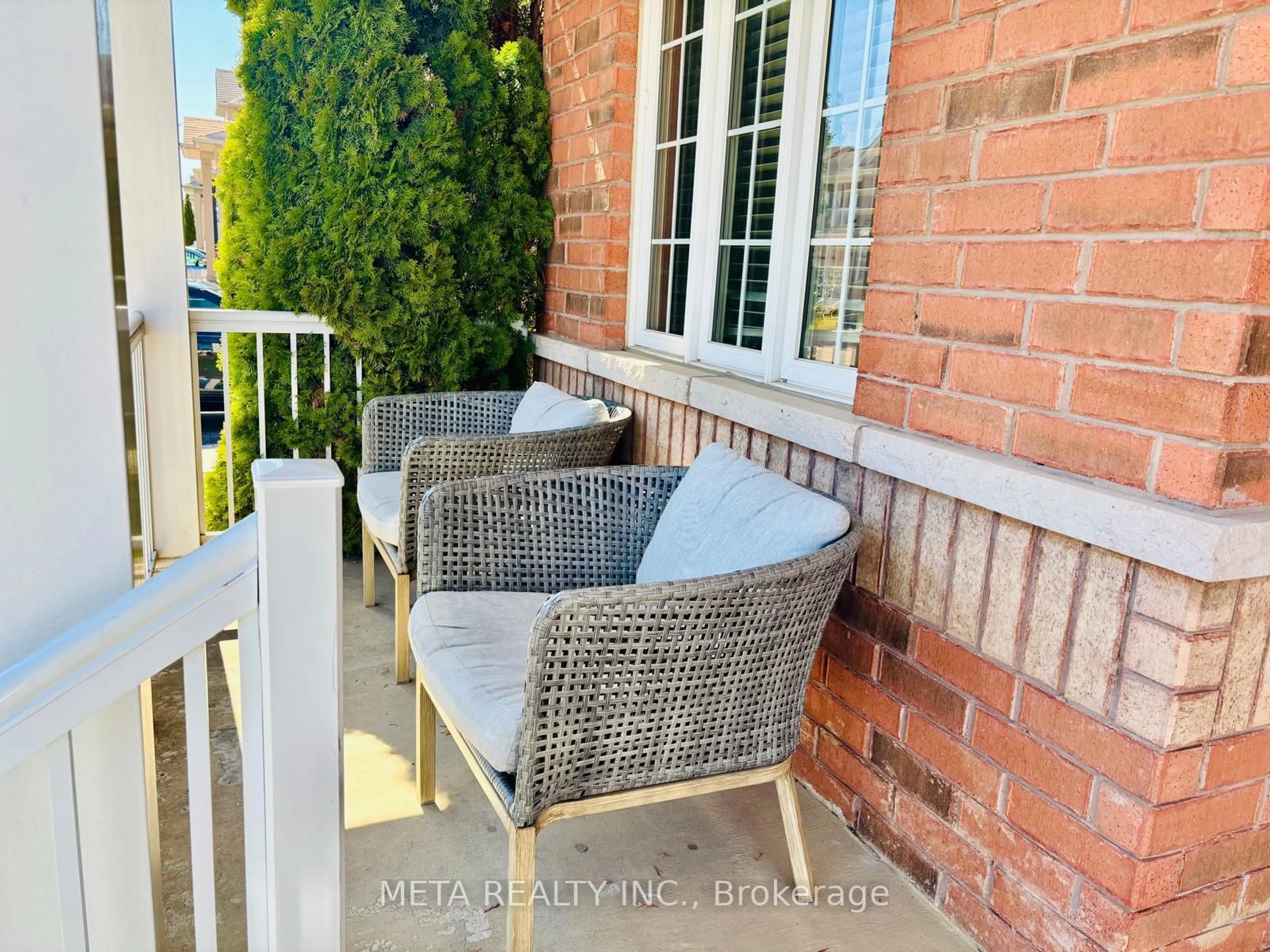 Balcony in the apartment, unknown for 102 Begonia Cres, Brampton Ontario L7A 0M7