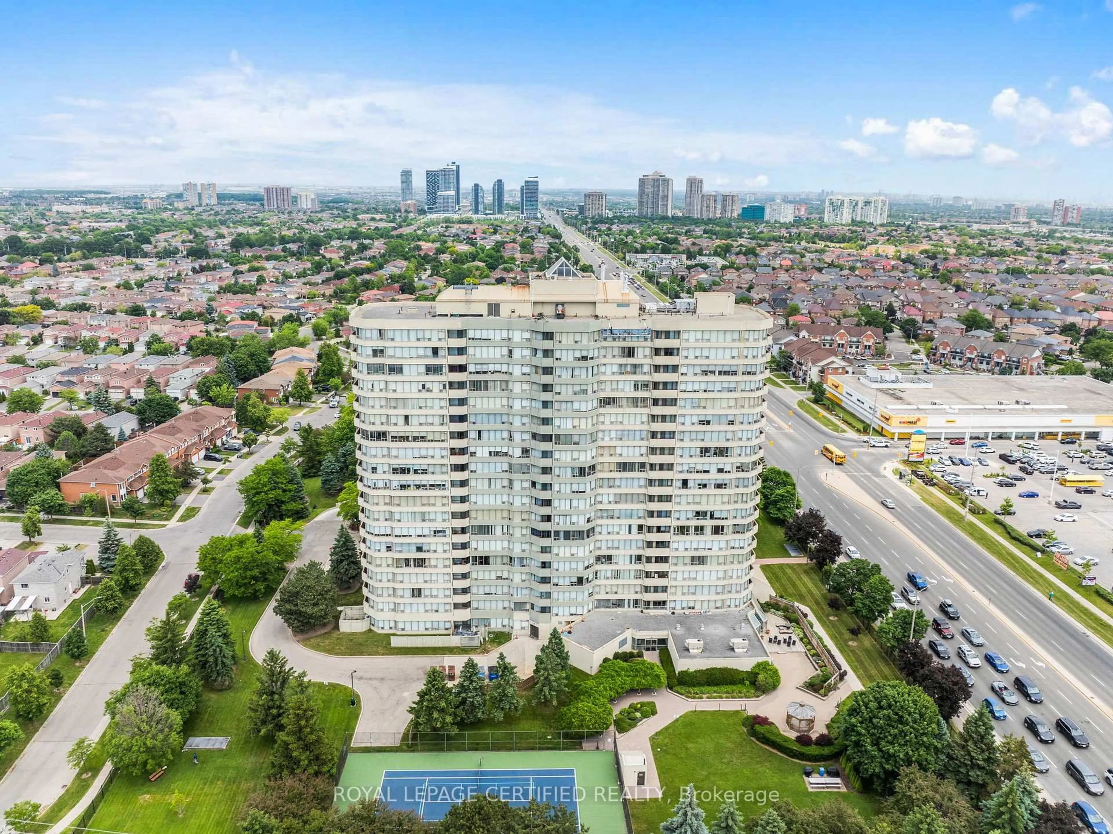 A pic from outside/outdoor area/front of a property/back of a property/a pic from drone, city buildings view from balcony for 700 Constellation Dr #210, Mississauga Ontario L5R 3G8