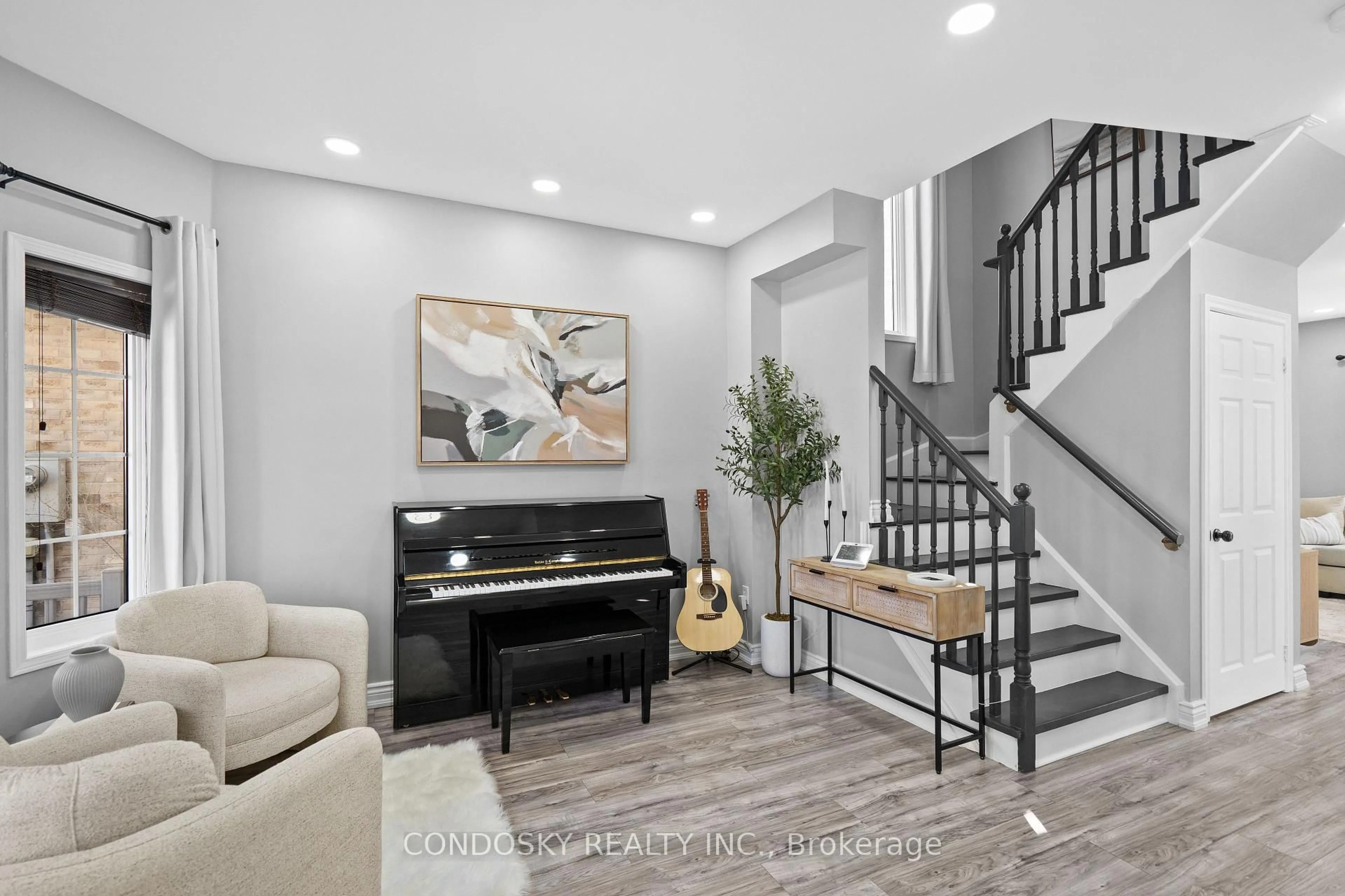 Unknown for 5969 Shelford Terr, Mississauga Ontario L5M 6K3