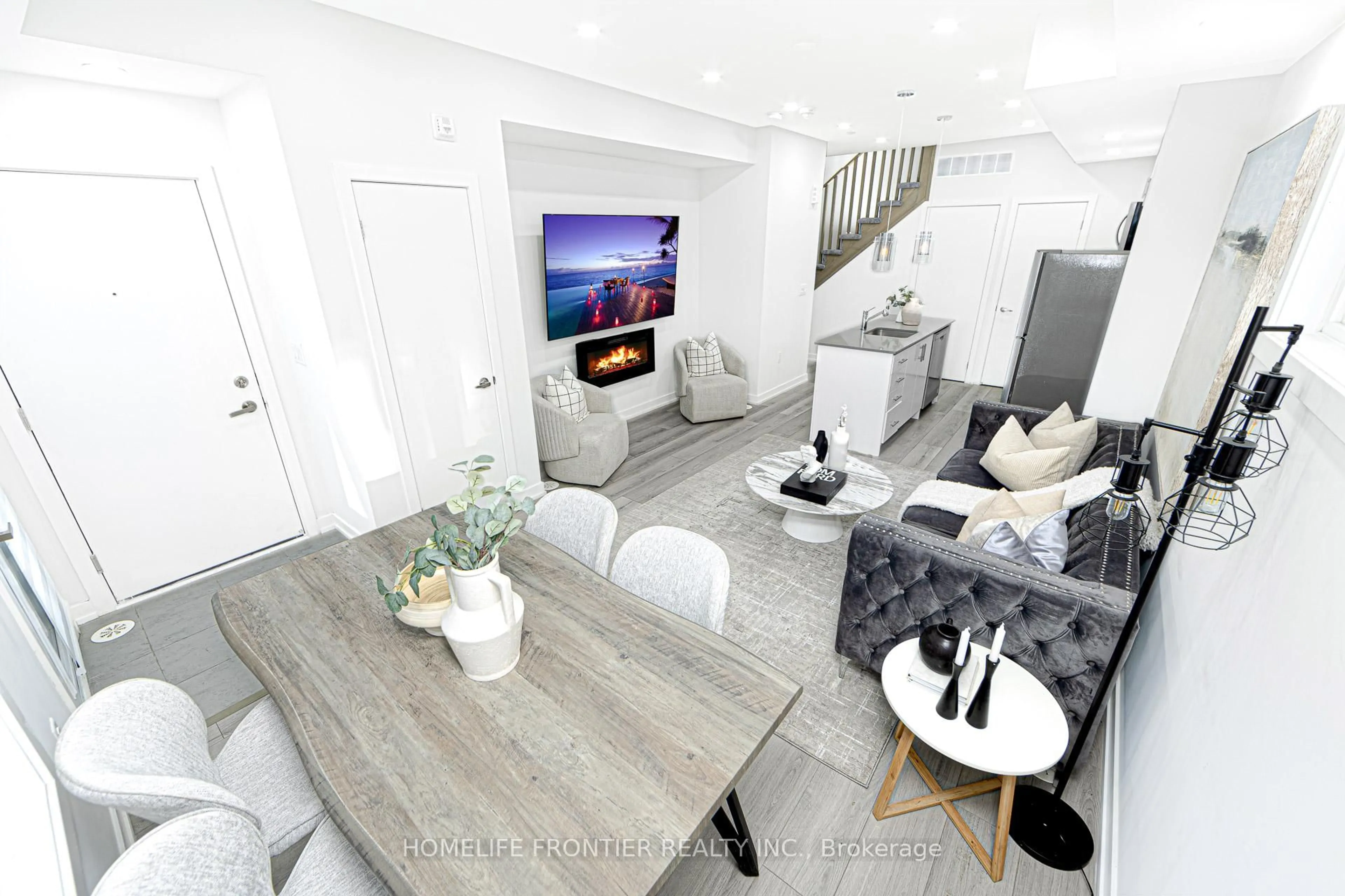 Unknown for 3562 Colonial Dr #13, Mississauga Ontario L5L 5R9