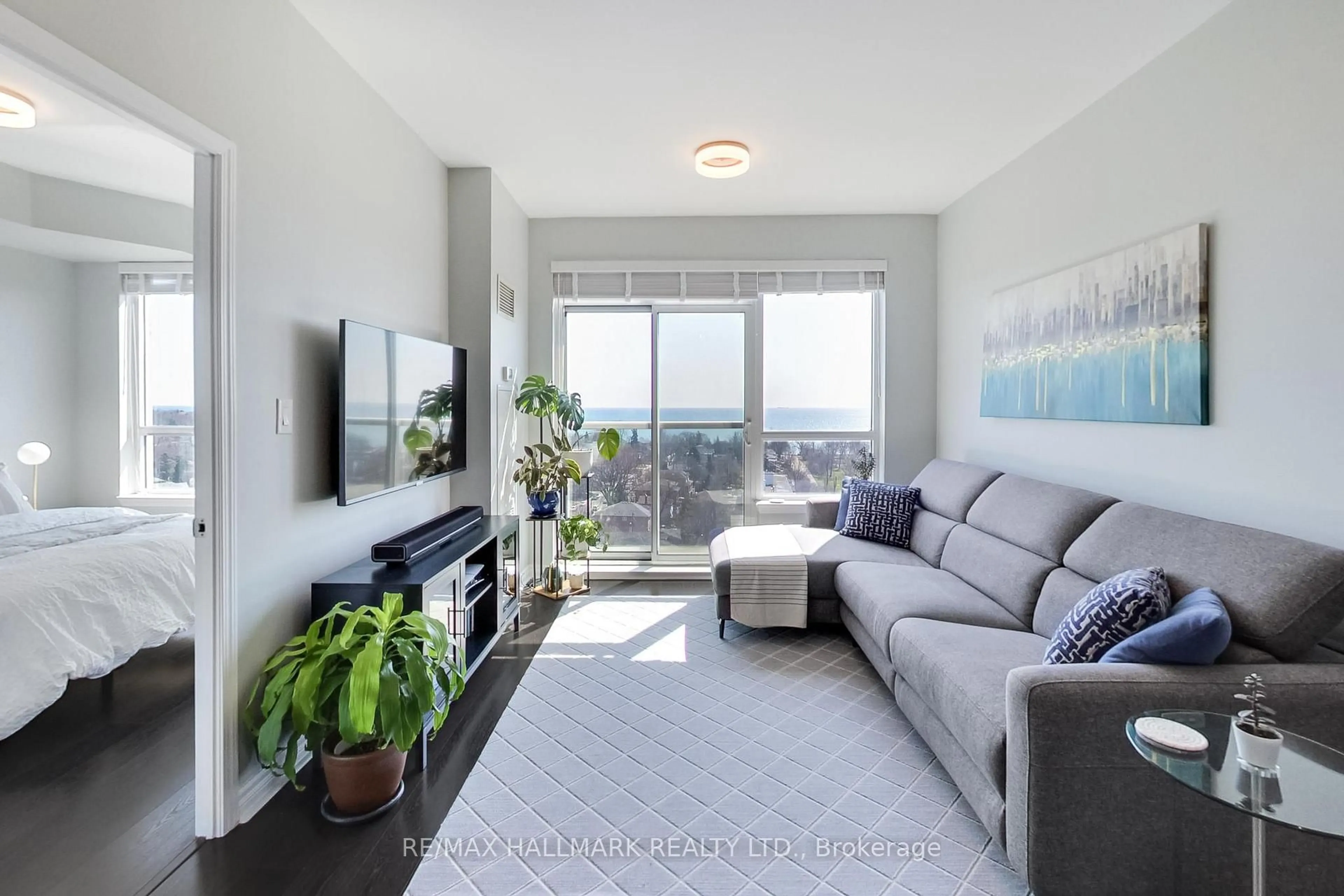 Living room with furniture, unknown for 3865 Lake Shore Blvd #1301, Toronto Ontario M8W 0A2