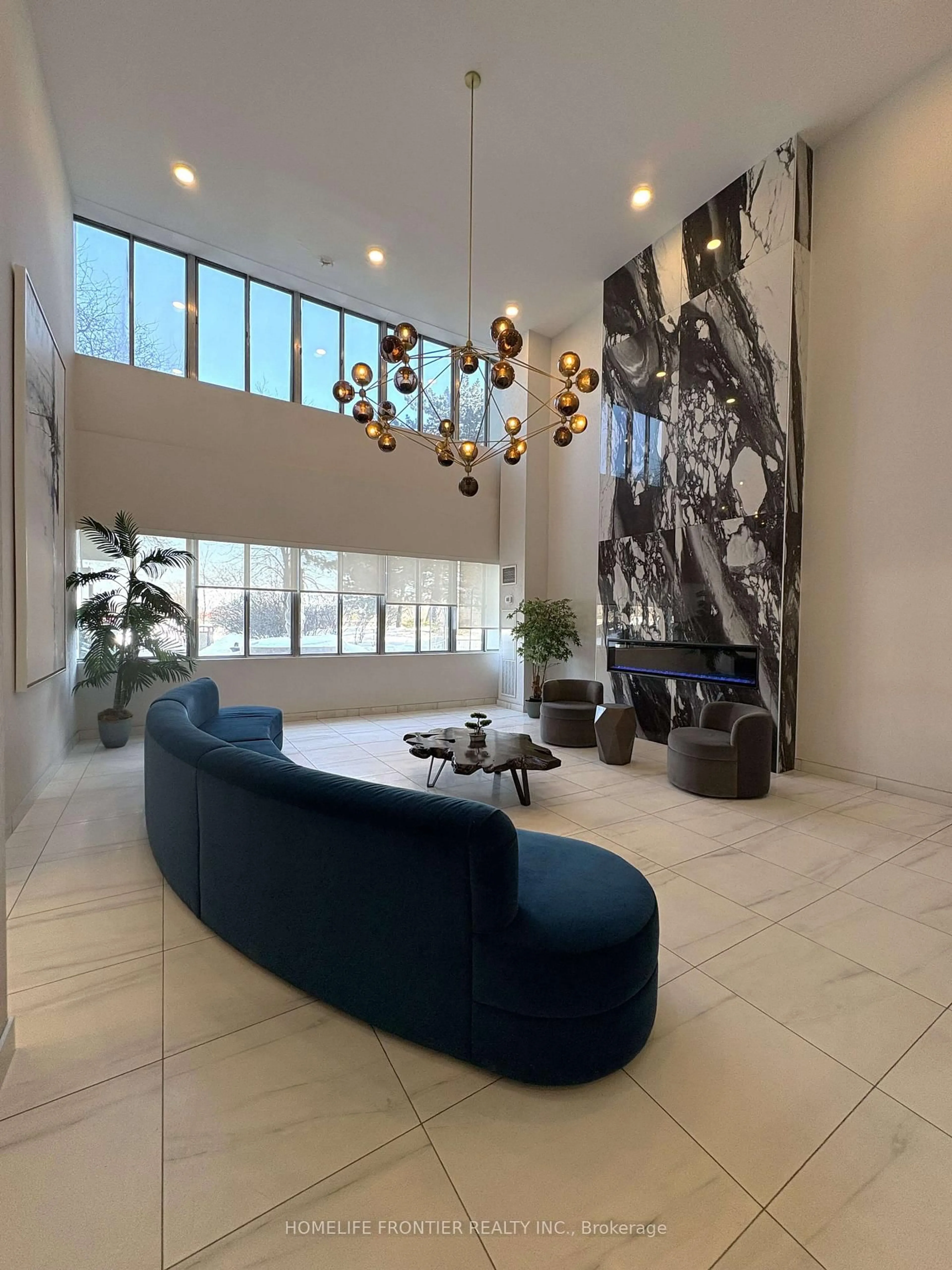 Lobby for 1580 Mississauga Vly Blvd #1906, Mississauga Ontario L5A 3T8