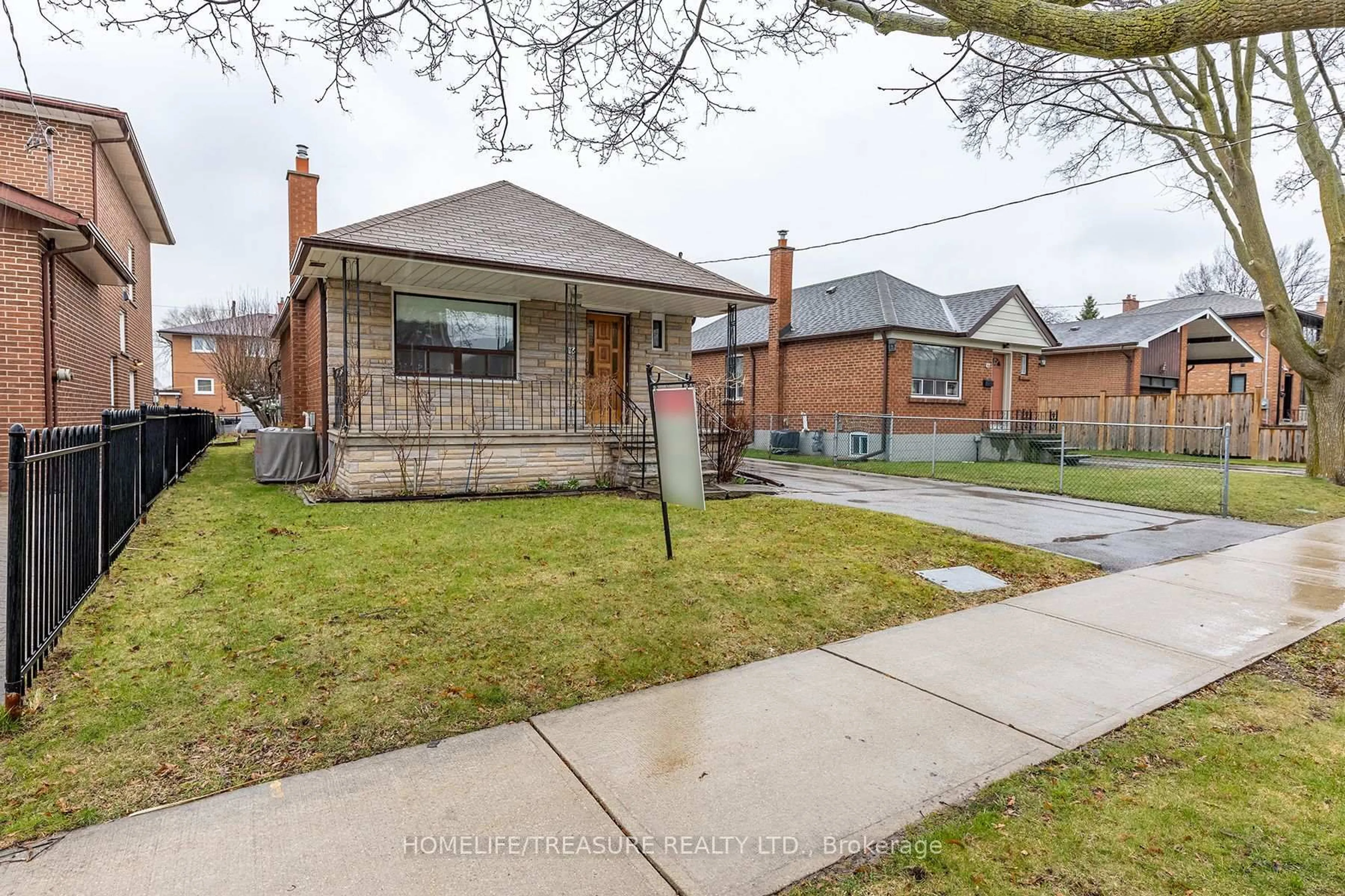 Home with brick exterior material, street for 166 Delta St, Toronto Ontario M8W 4E5
