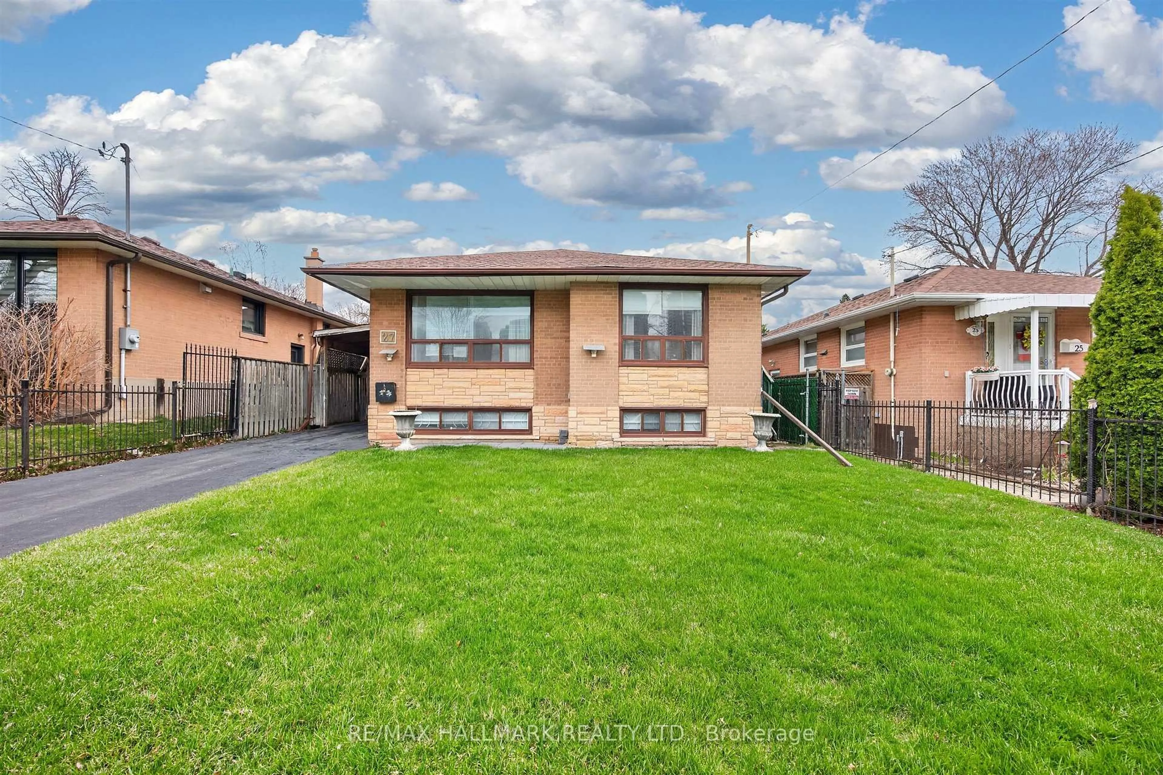 Home with brick exterior material, street for 27 Nipissing Dr, Toronto Ontario M9B 4V4