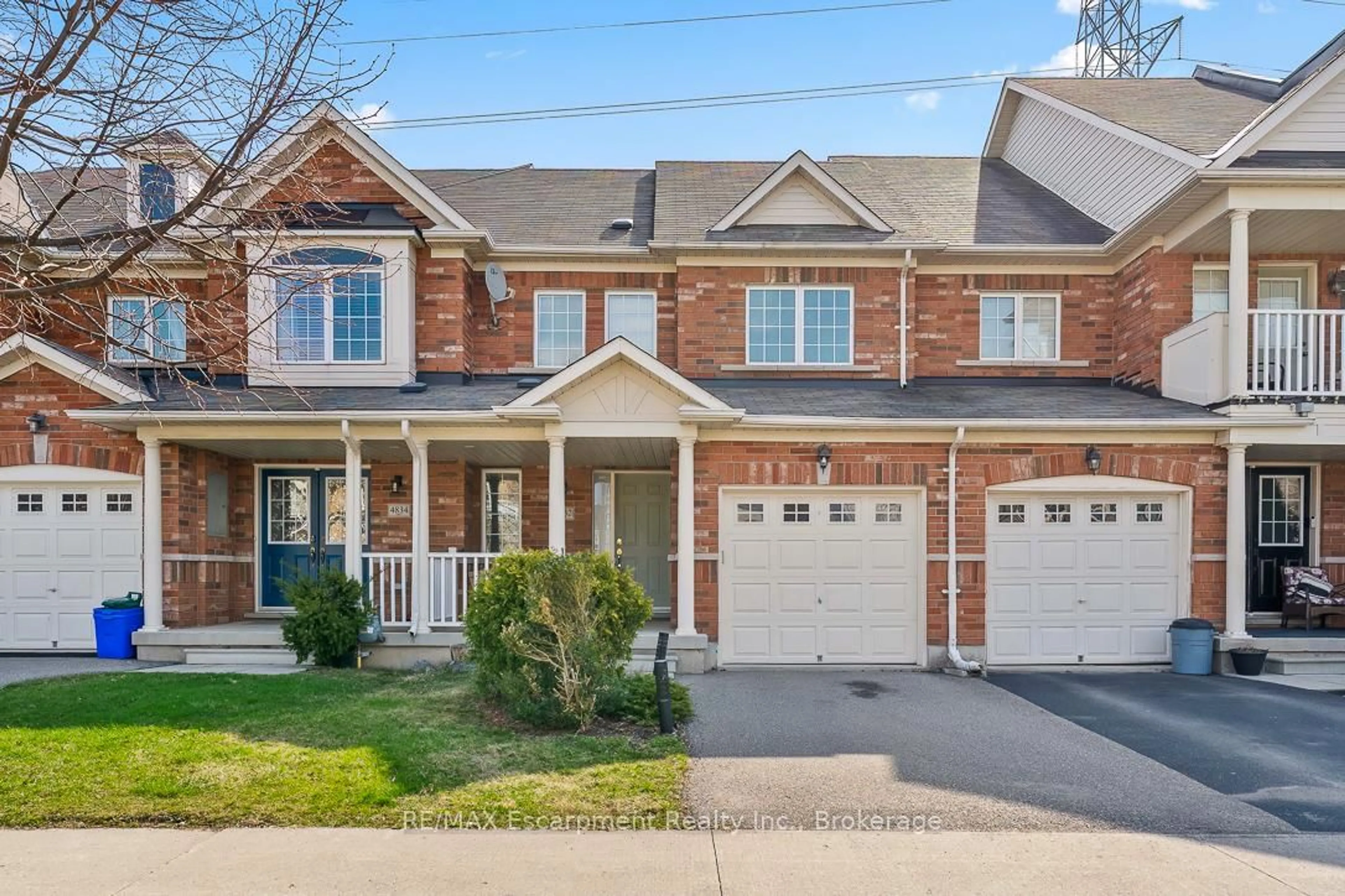 Home with brick exterior material, street for 4832 Capri Cres, Burlington Ontario L7M 0H9