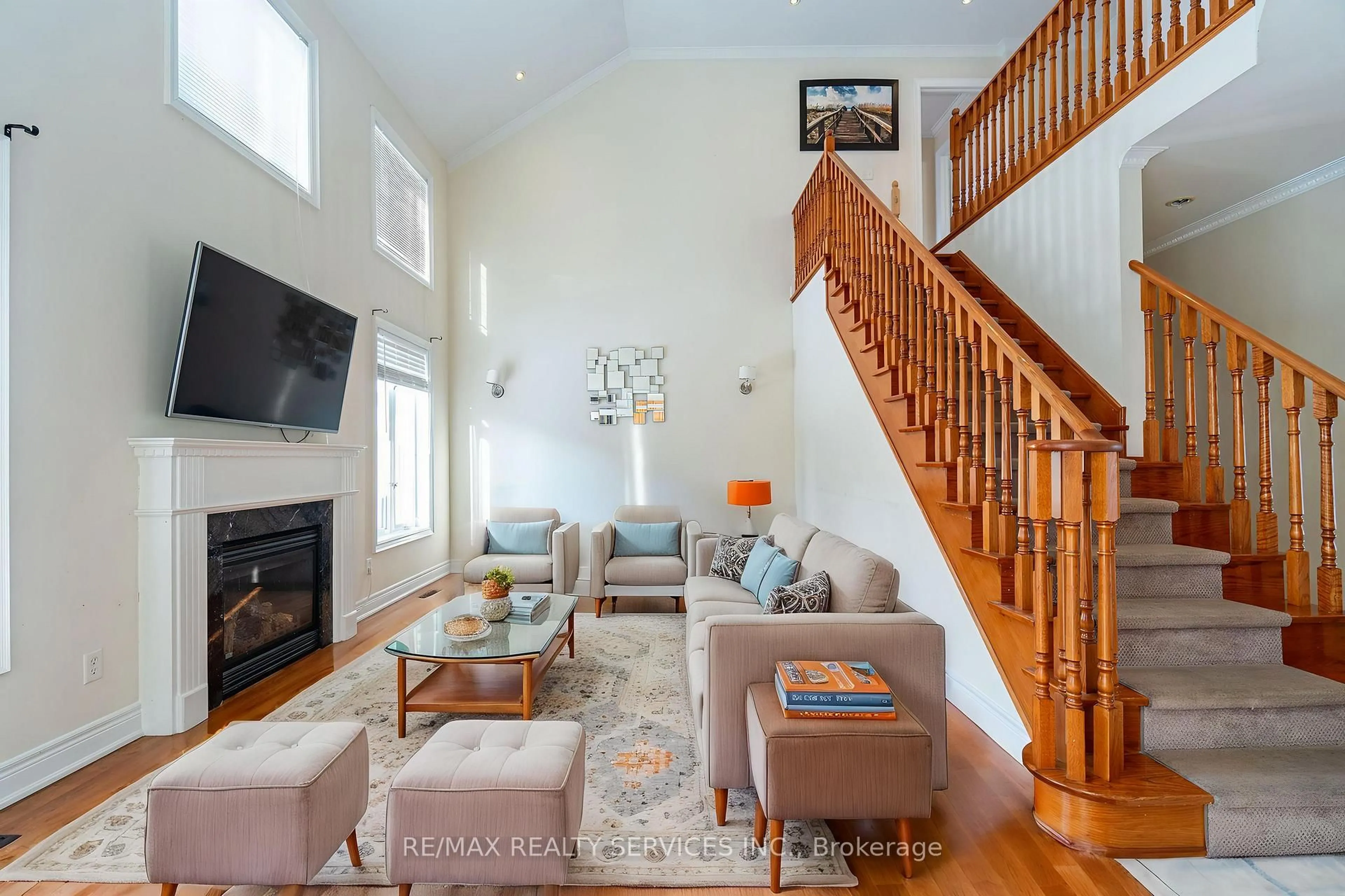 Living room with furniture, unknown for 52 Mount Royal Circ, Brampton Ontario L6P 2K4