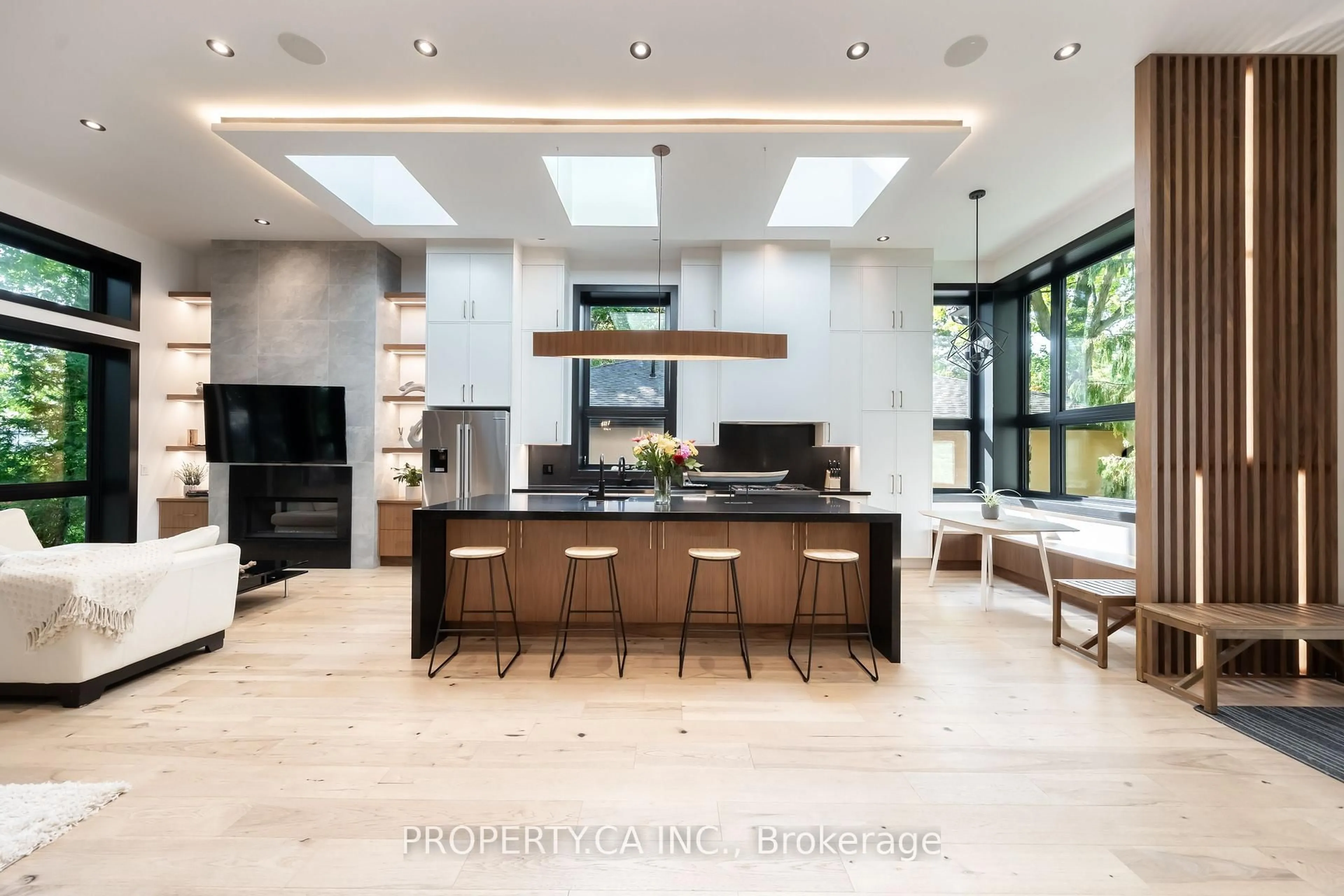 Contemporary kitchen, ceramic/tile floor for 58 Farningham Cres, Toronto Ontario M9B 3B6