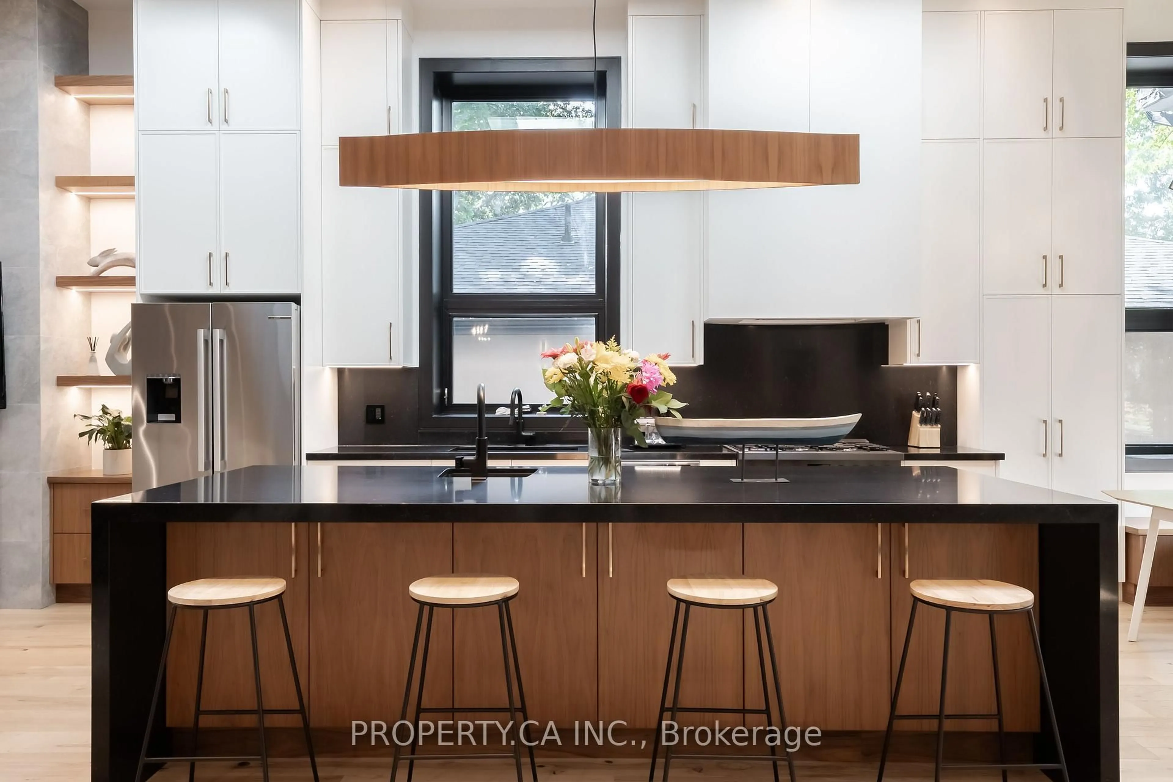 Contemporary kitchen, unknown for 58 Farningham Cres, Toronto Ontario M9B 3B6