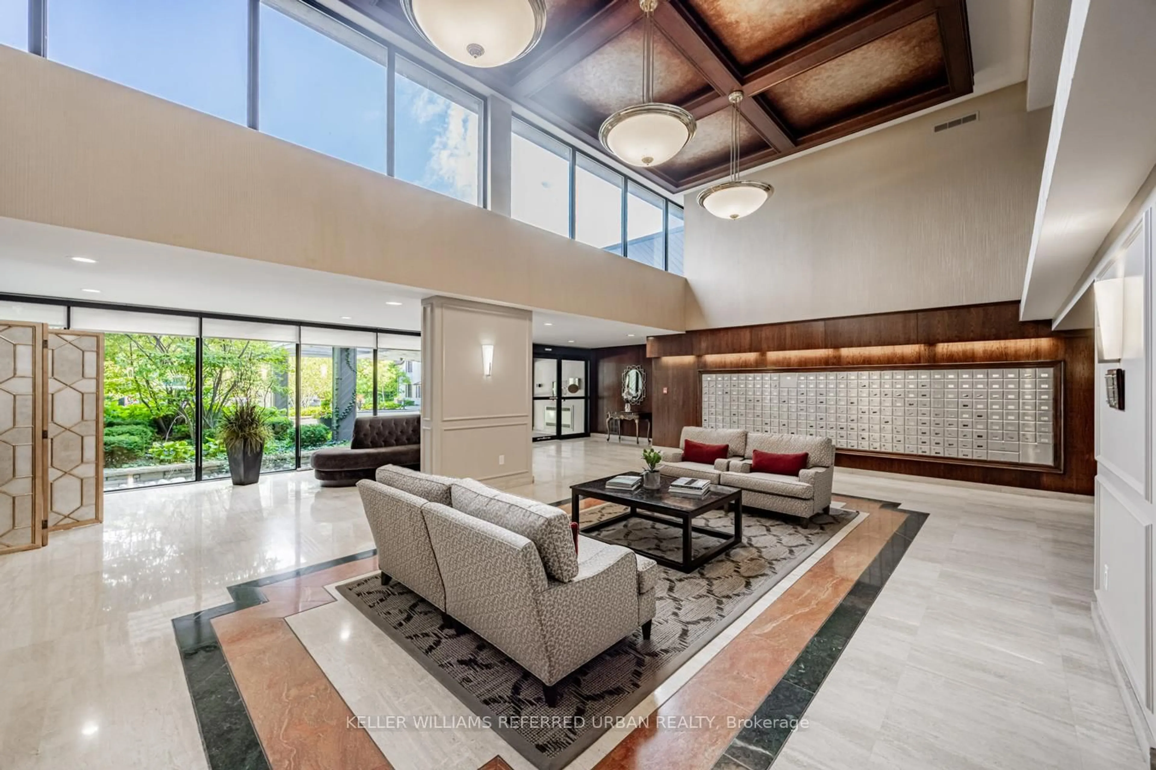 Lobby for 1400 Dixie Rd #1409, Mississauga Ontario L5E 3E1