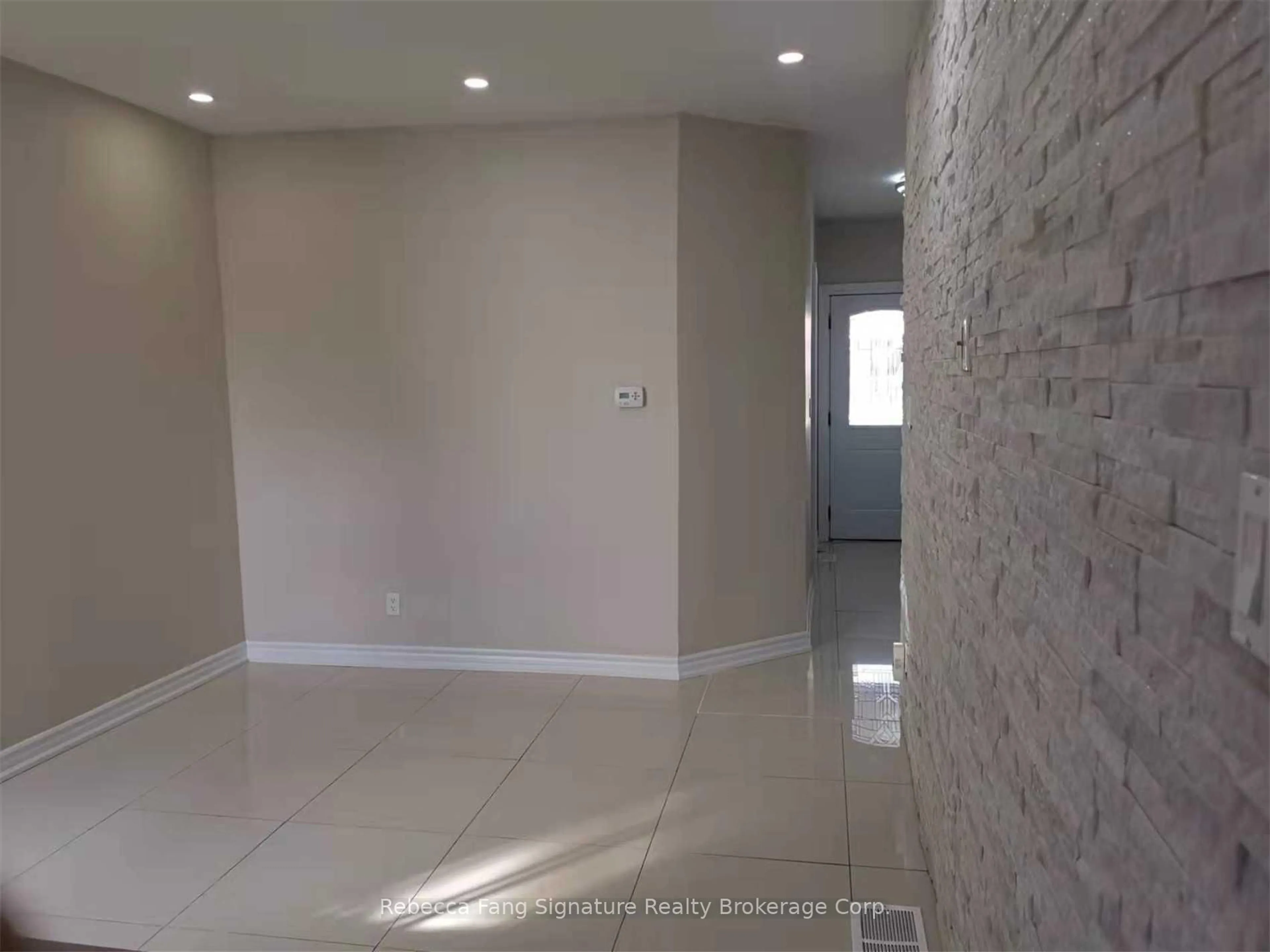 Unknown for 1168 Dufferin St, Toronto Ontario M6H 4B8