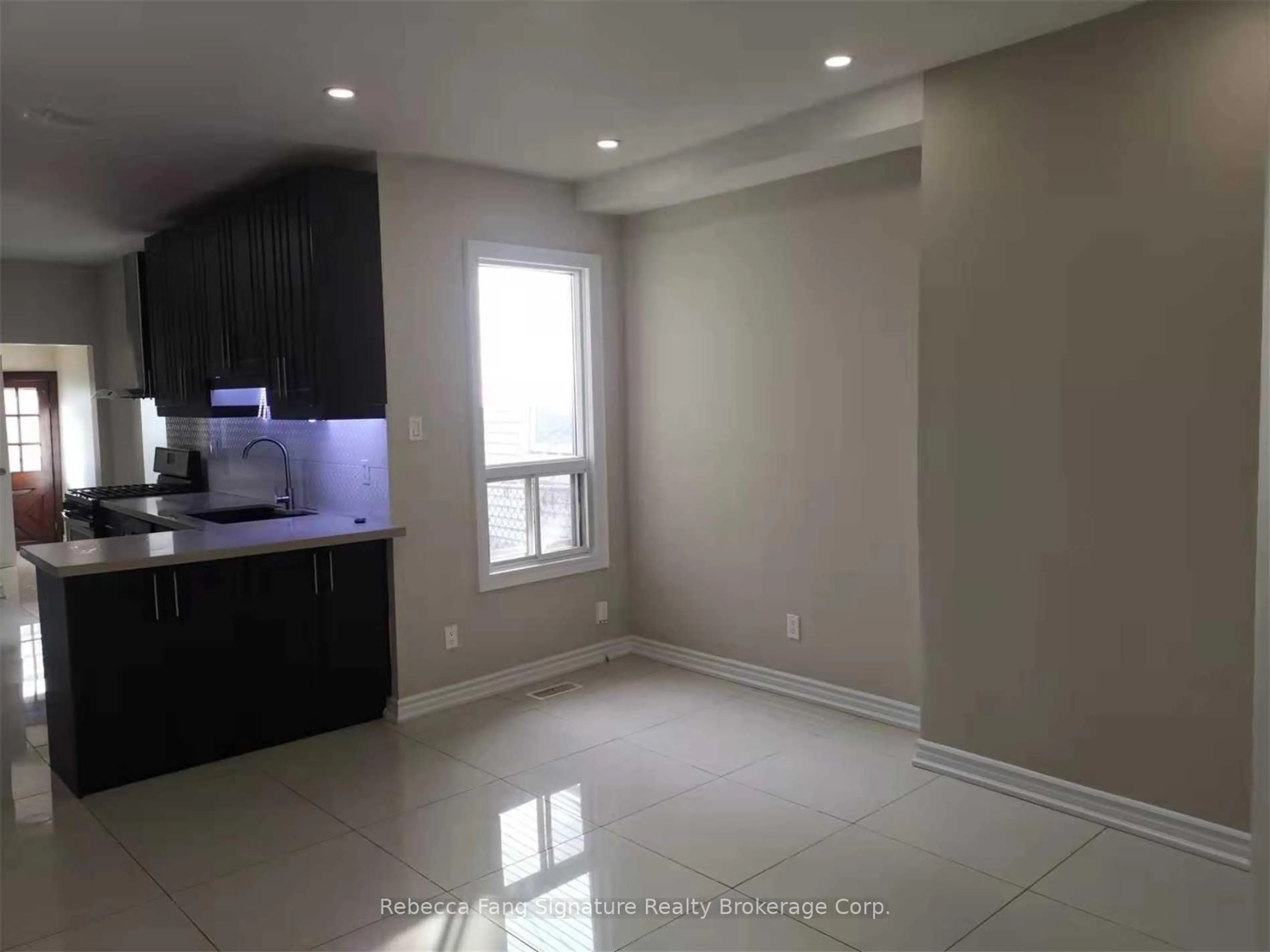 A pic of a room for 1168 Dufferin St, Toronto Ontario M6H 4B8