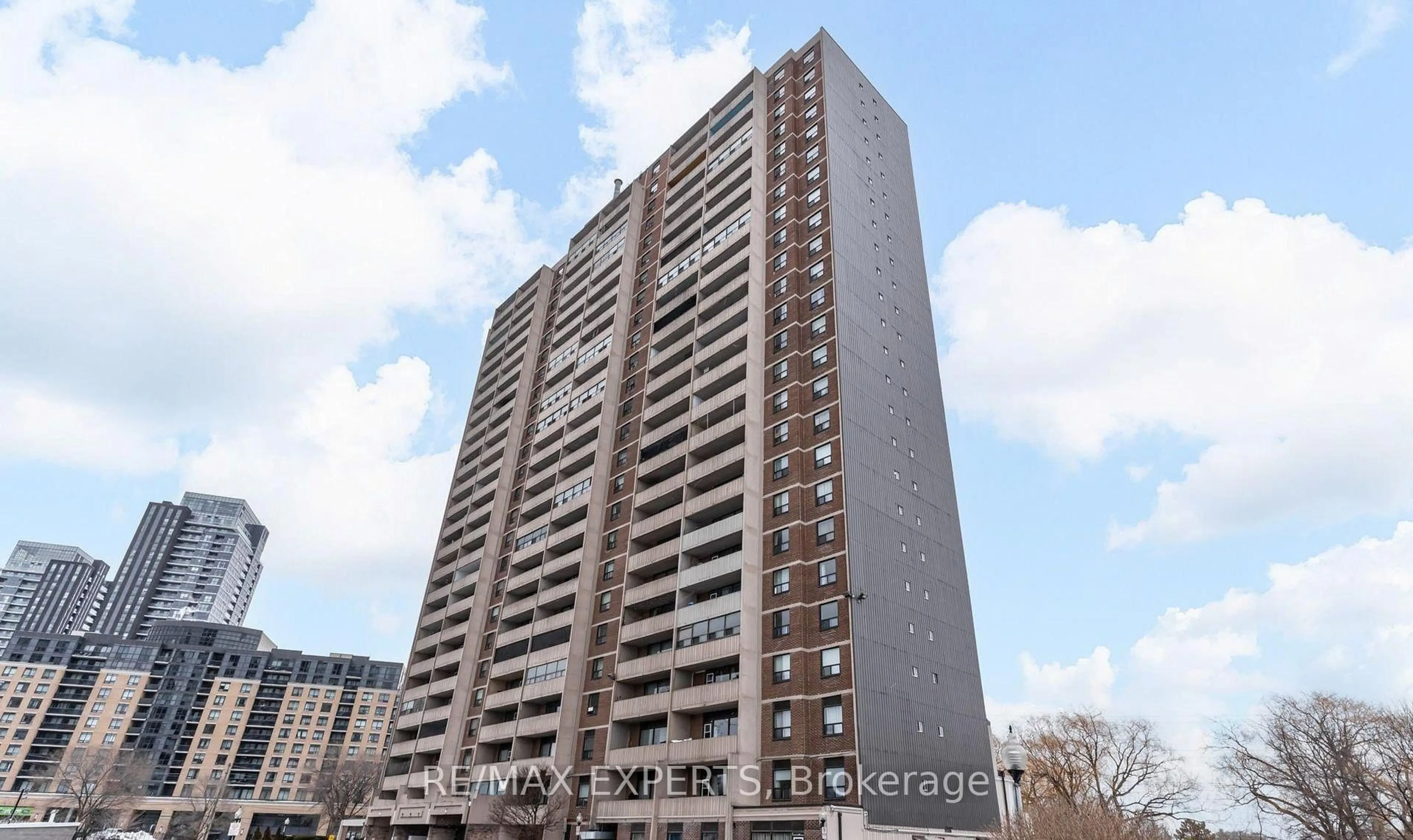 Unknown for 3390 Weston Rd #2304, Toronto Ontario M9M 2X3