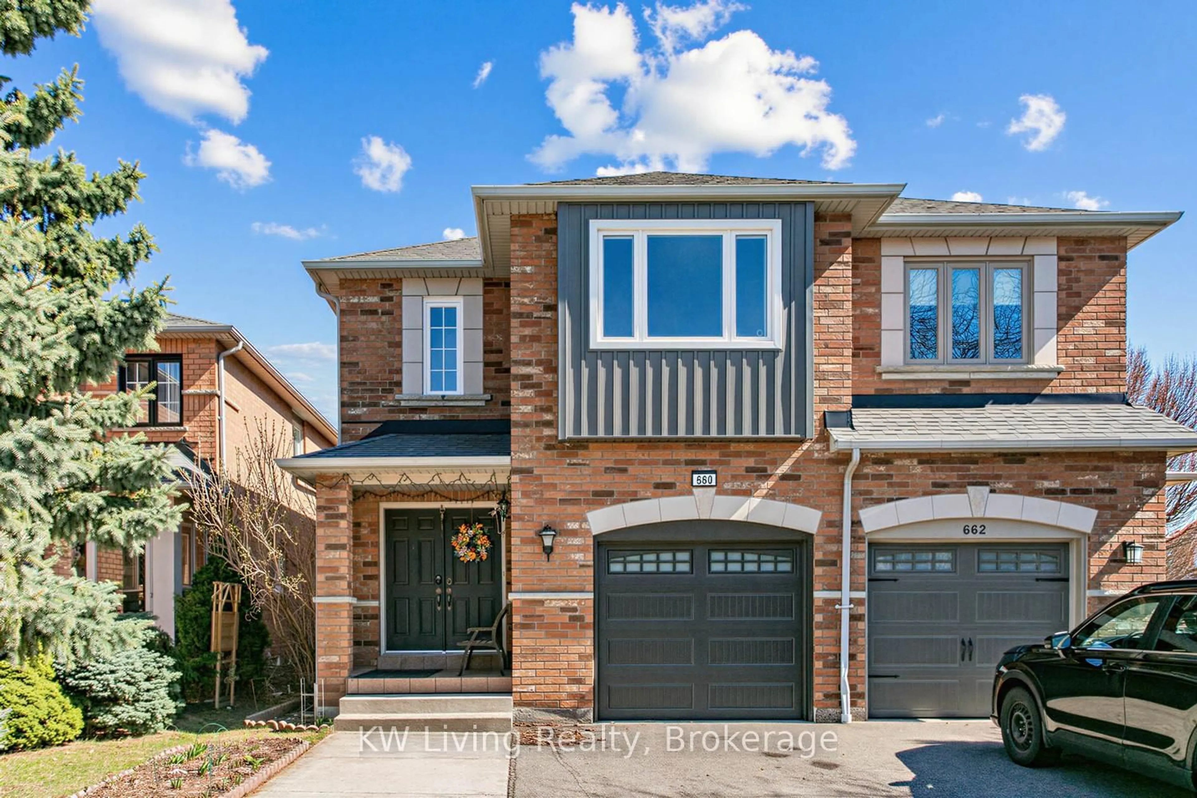 Home with brick exterior material, street for 660 Mirage Pl, Mississauga Ontario L5R 3Y3