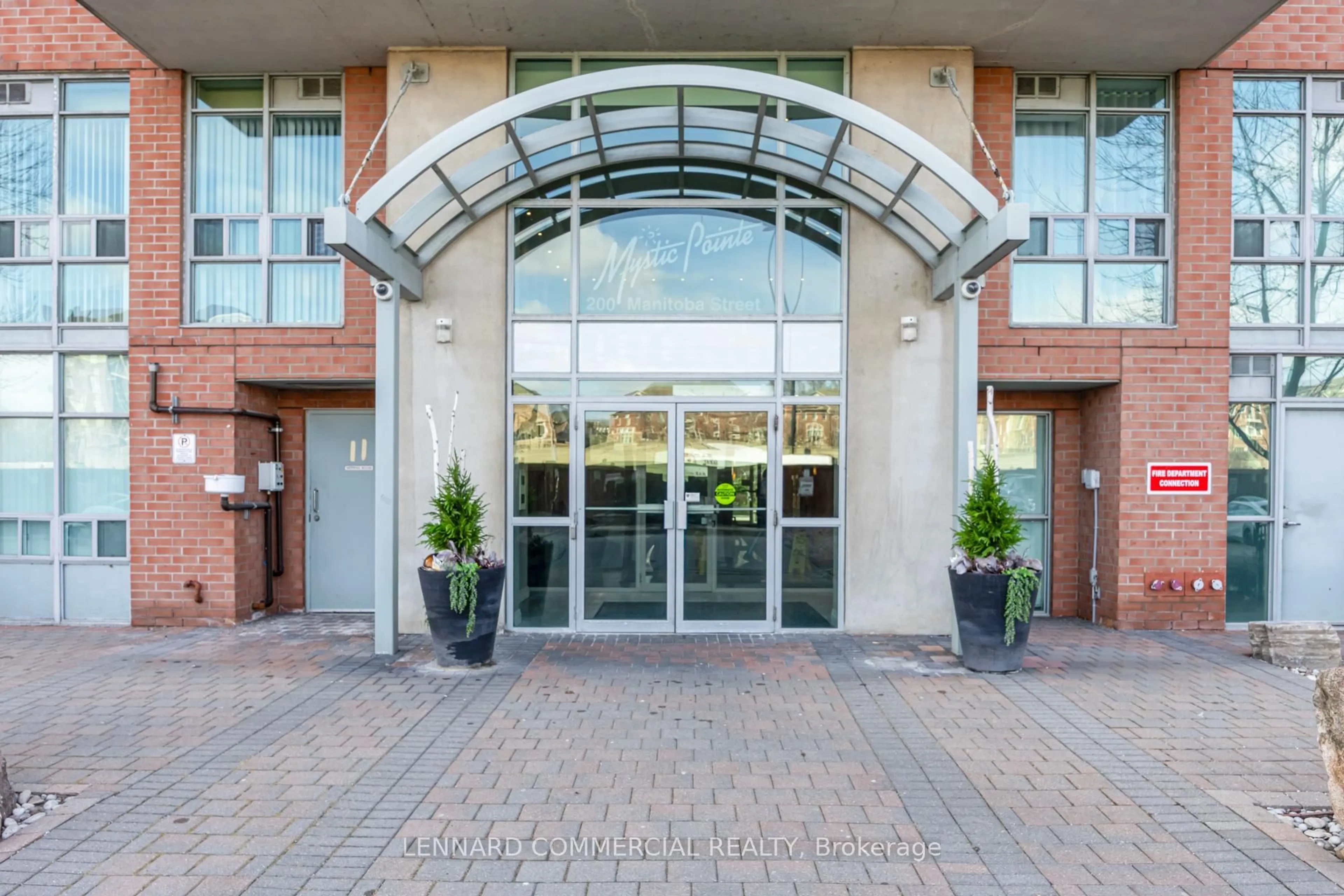 Indoor foyer for 200 Manitoba St #417, Toronto Ontario M8Y 3Y9