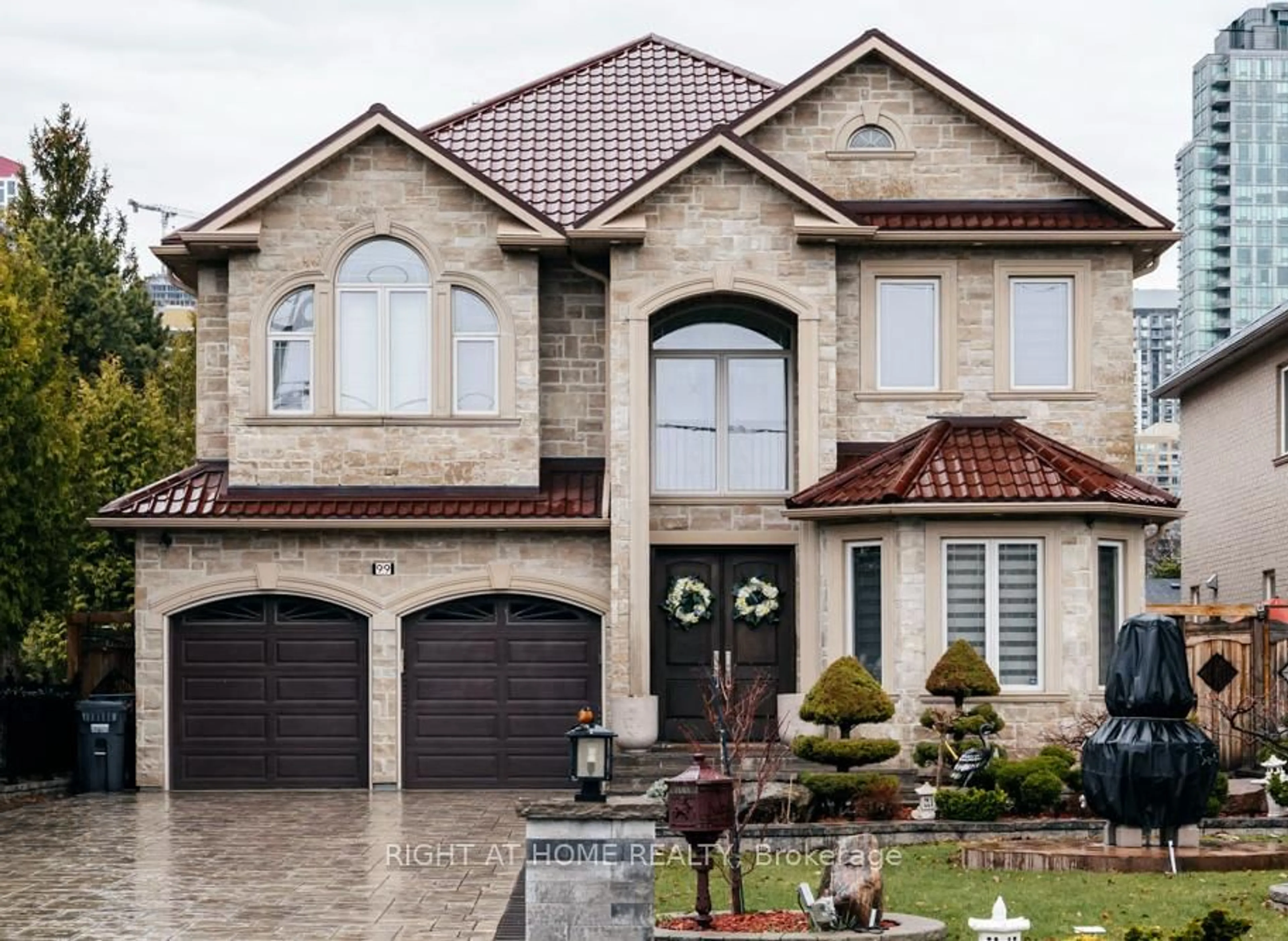 Home with brick exterior material, street for 99 Fairview Rd, Mississauga Ontario L5B 1K7