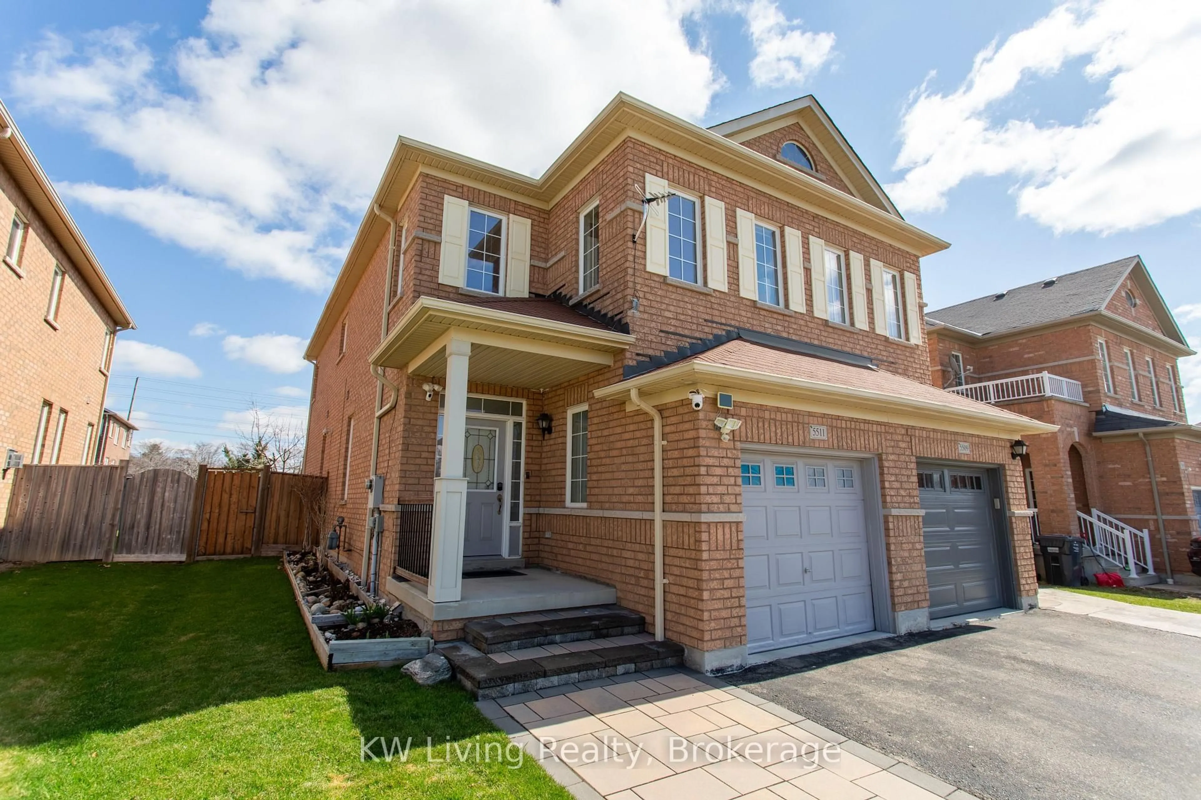 Home with brick exterior material, street for 5511 Velda Rd, Mississauga Ontario L5M 0N5