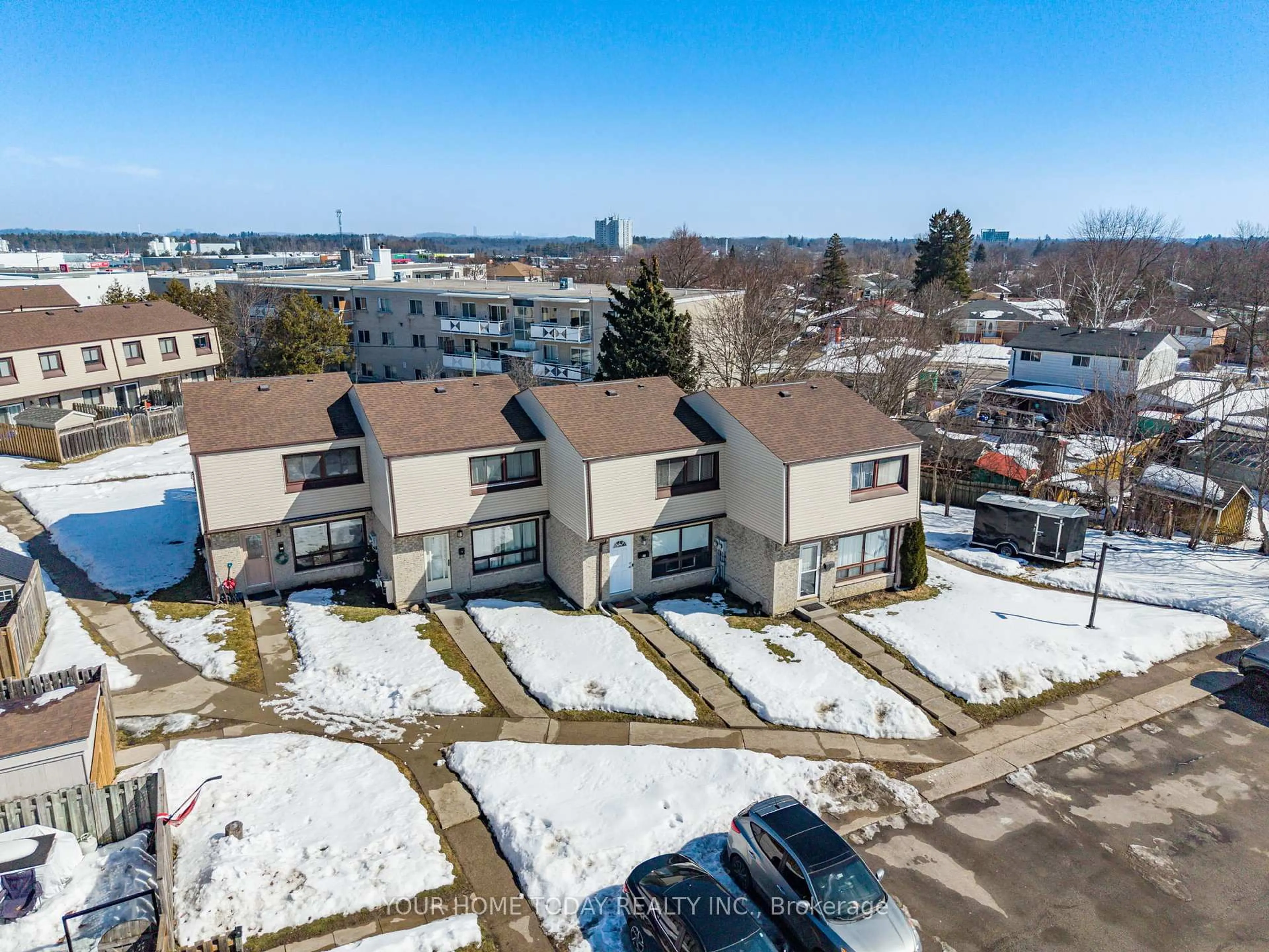 A pic from outside/outdoor area/front of a property/back of a property/a pic from drone, city buildings view from balcony for 108 Sinclair Ave #29, Halton Hills Ontario L7G 1J4