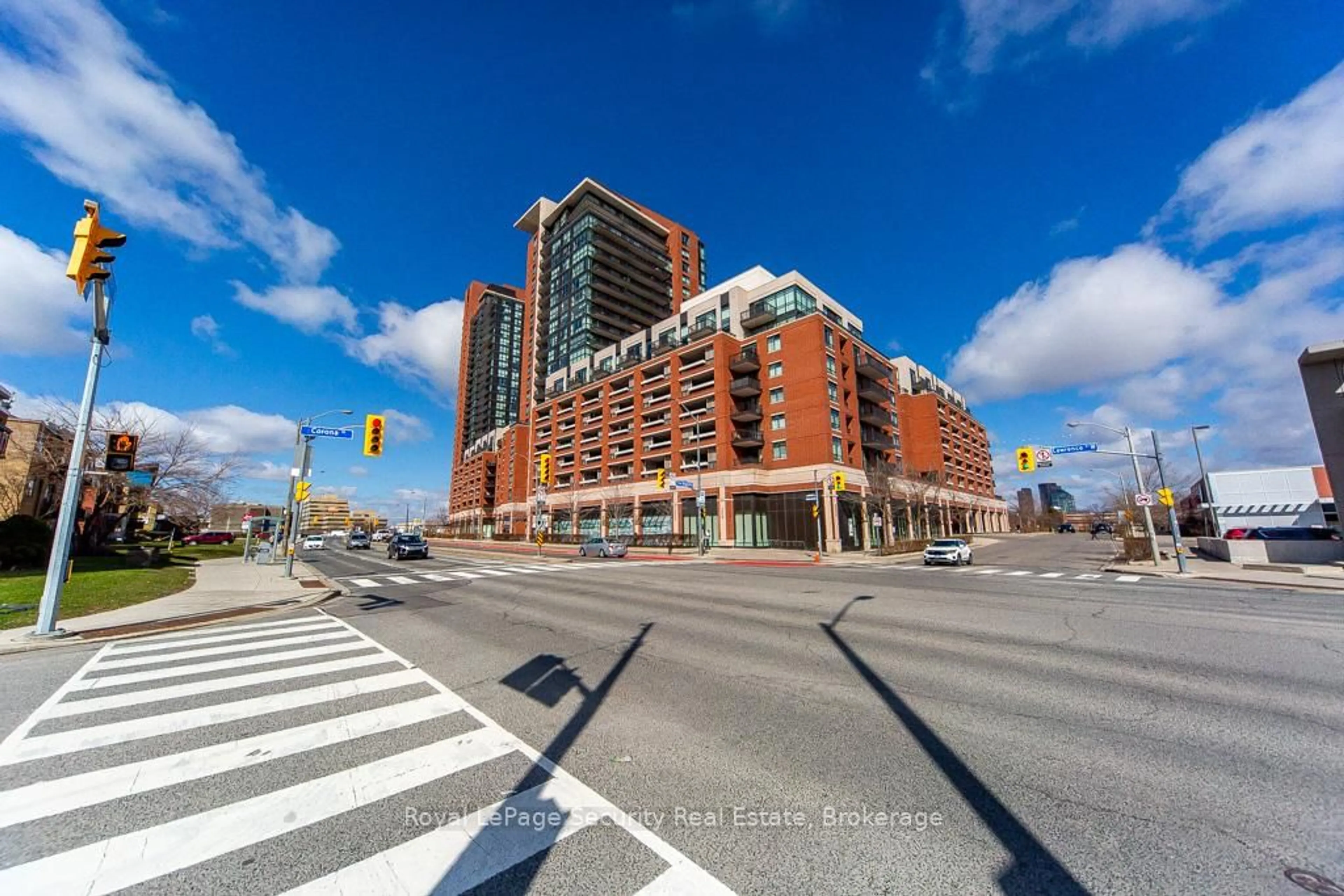 Unknown for 800 Lawrence Ave #1121, Toronto Ontario M6A 0B1