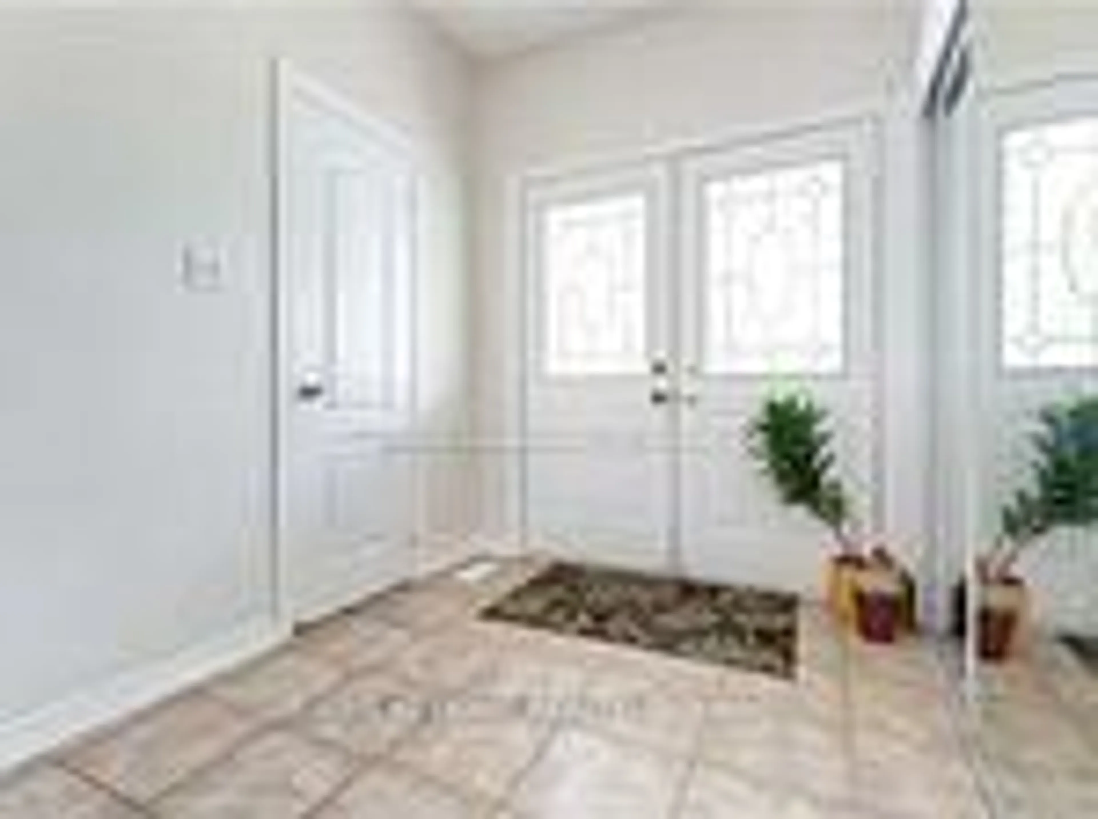 Indoor entryway for 1074 Mccuaig Dr, Milton Ontario L9T 6T2