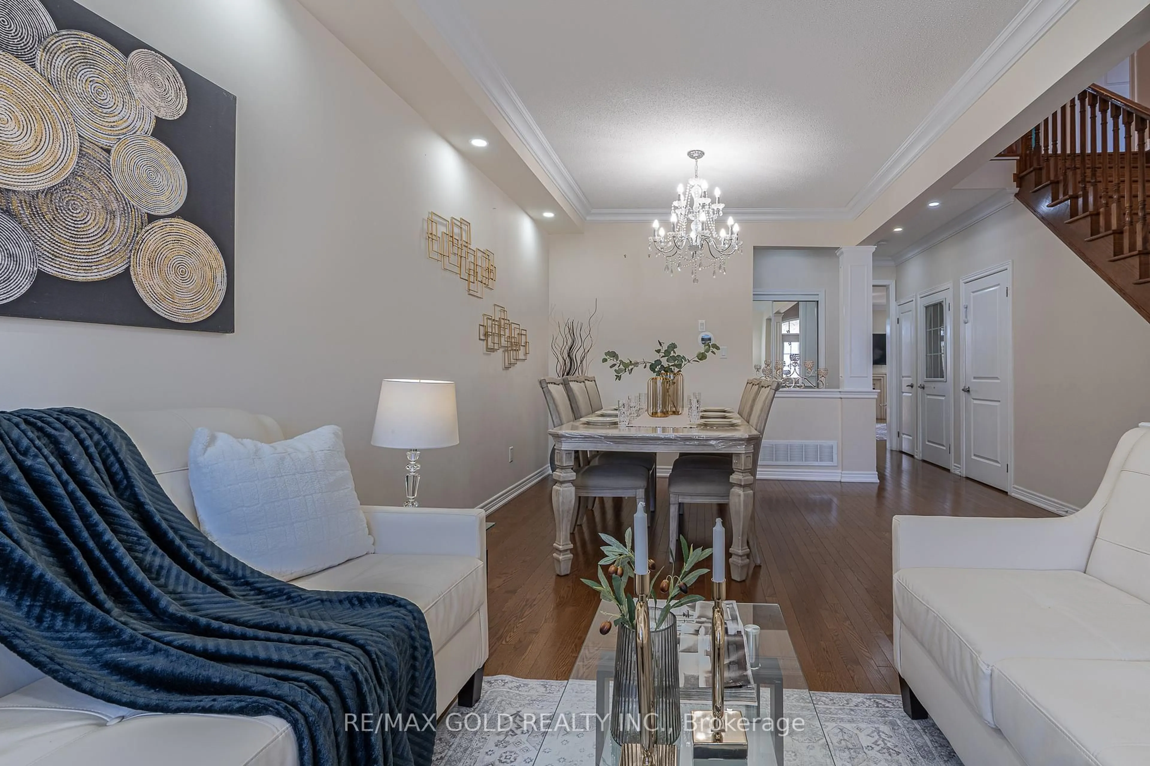 Living room with furniture, unknown for 36 Naperton Dr, Brampton Ontario L6R 0Z5