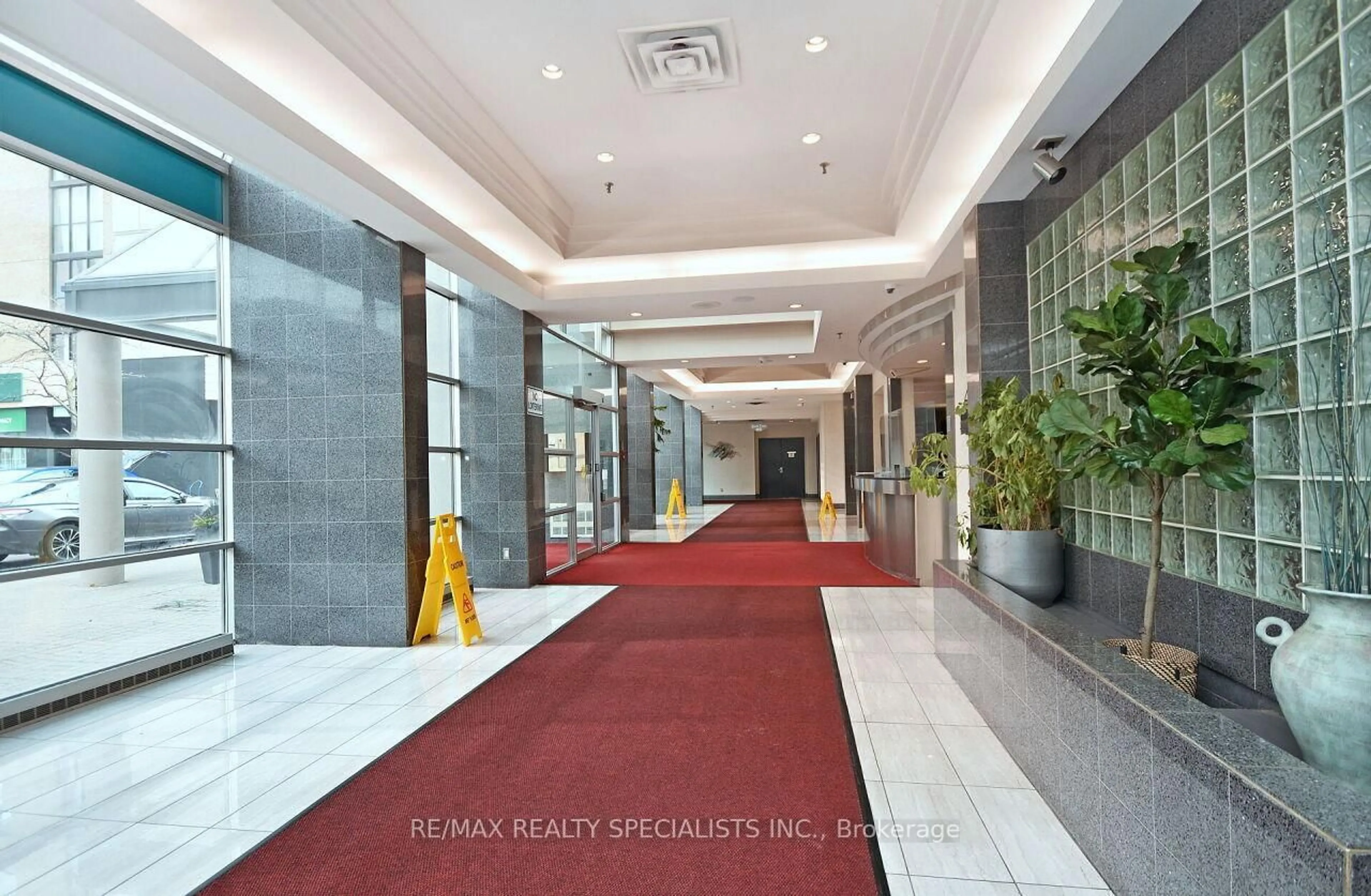 Lobby for 285 Enfield Pl #2107, Mississauga Ontario L5B 3Y6