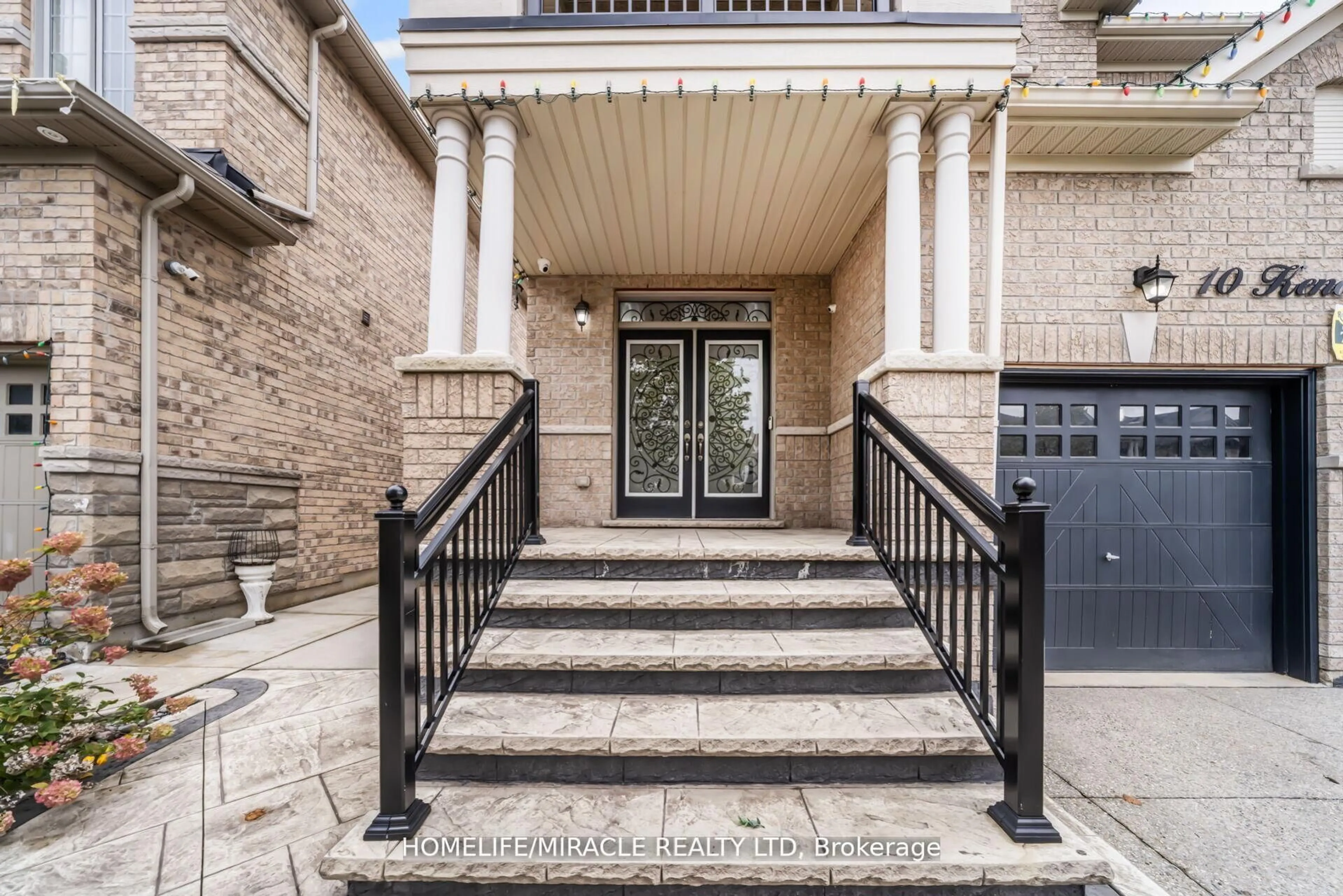 Unknown for 10 Kenora St, Brampton Ontario L6X 5N8