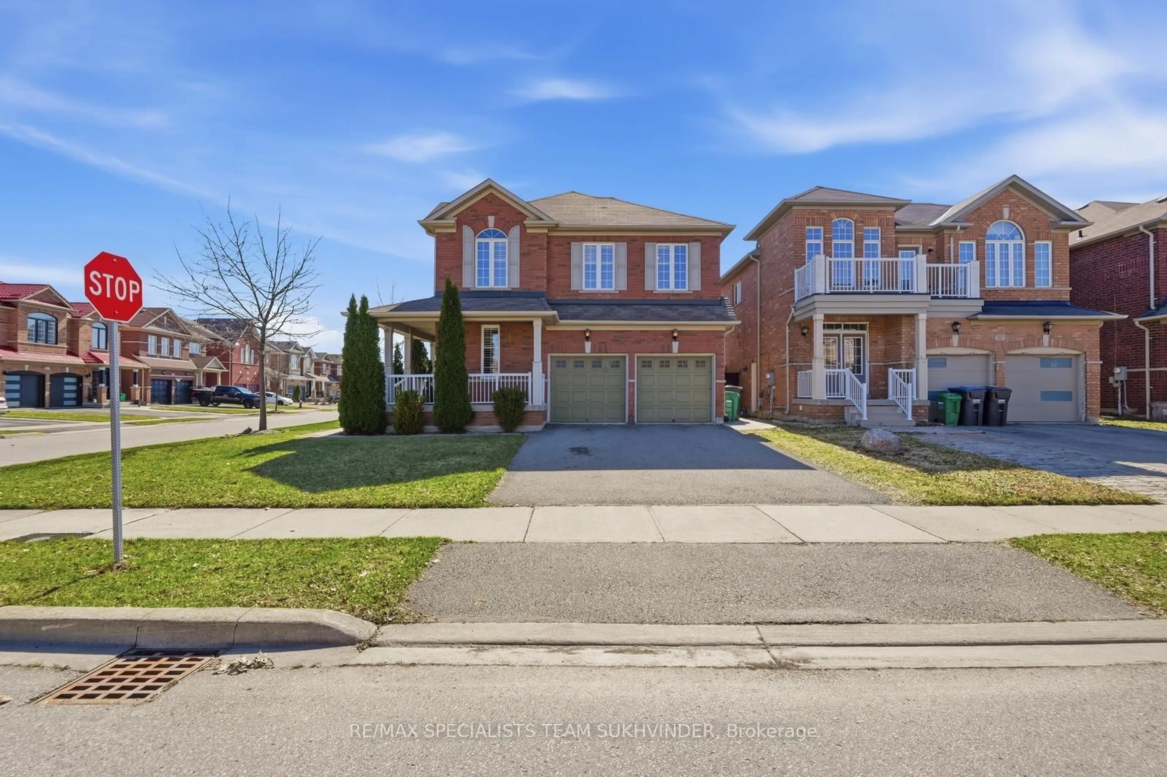 Home with brick exterior material, street for 42 Delphinium Way, Brampton Ontario L7A 0N4