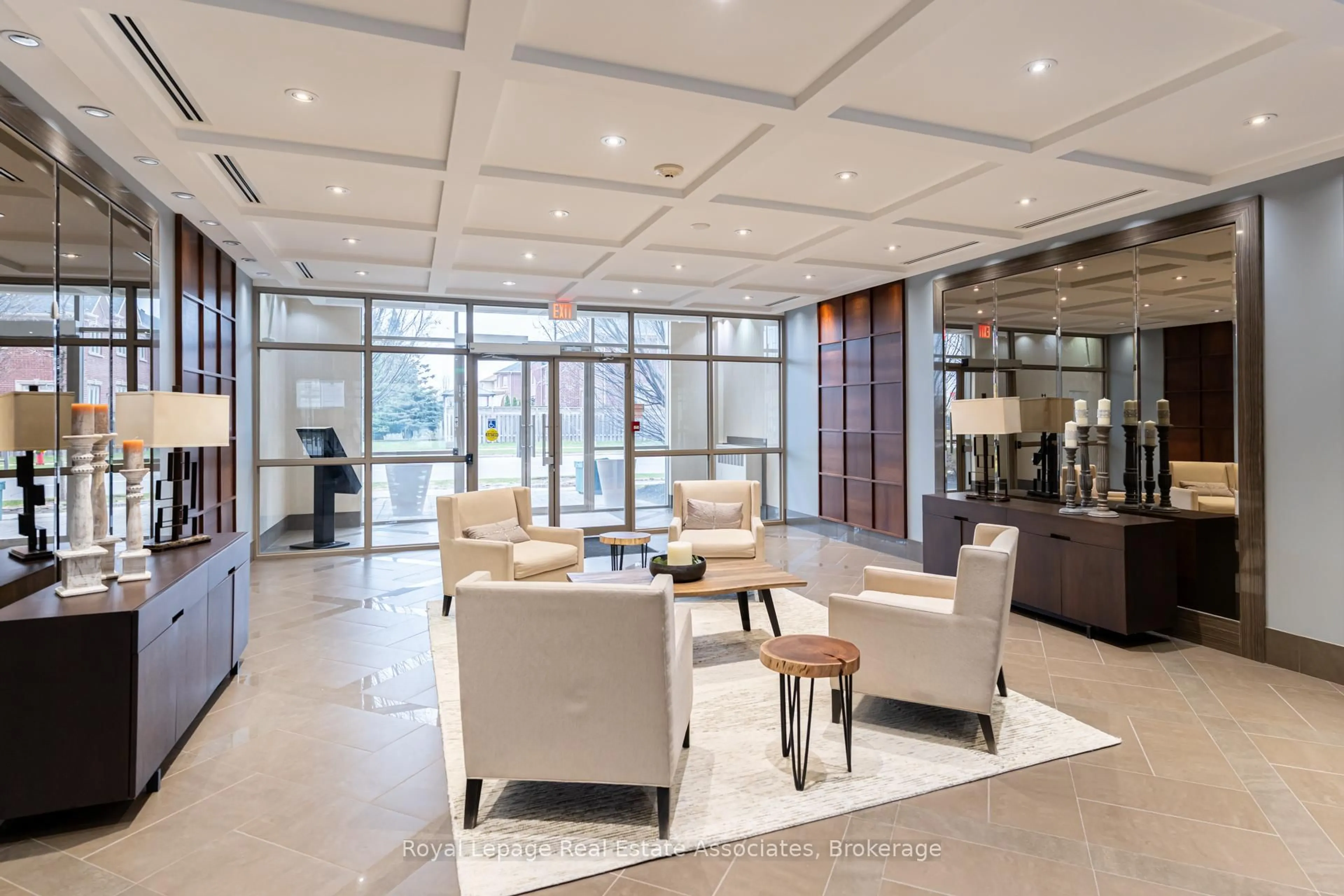 Lobby for 2470 Prince Michael Dr #712, Oakville Ontario L6H 0G9