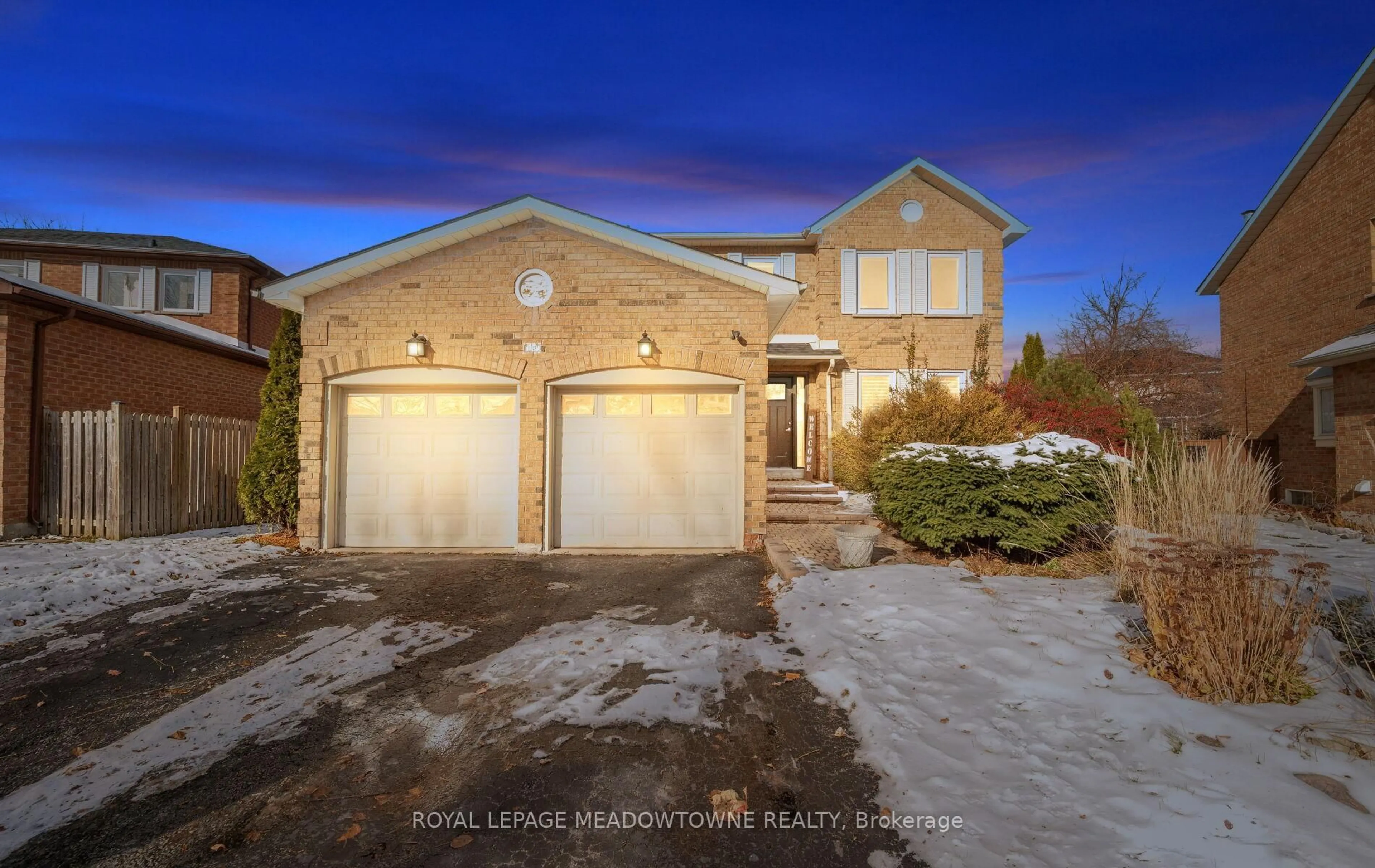 Home with brick exterior material, street for 16 Cox Cres, Brampton Ontario L6X 3H1