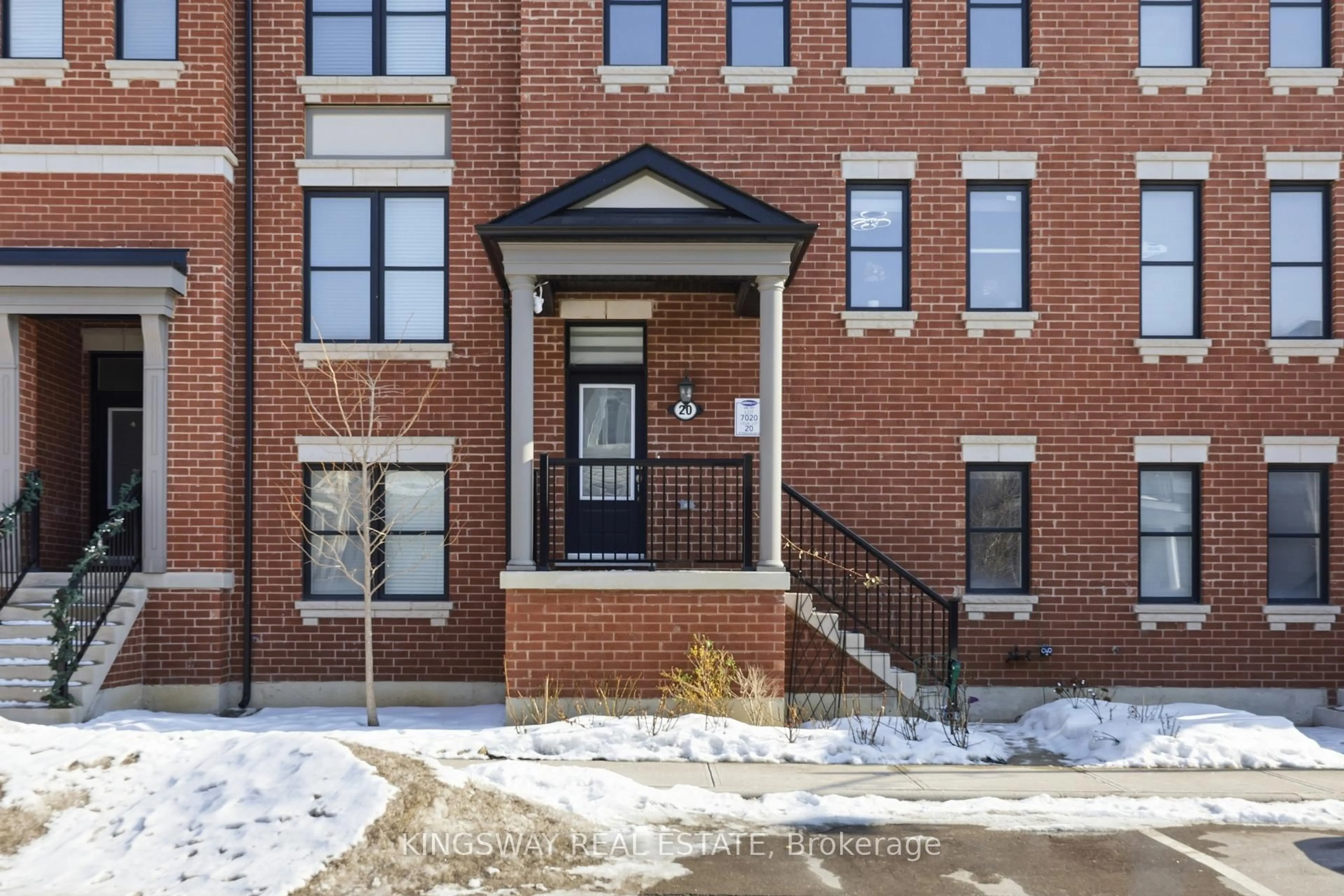 Home with brick exterior material, street for 975 WHITLOCK Ave #20, Milton Ontario L9E 1S9