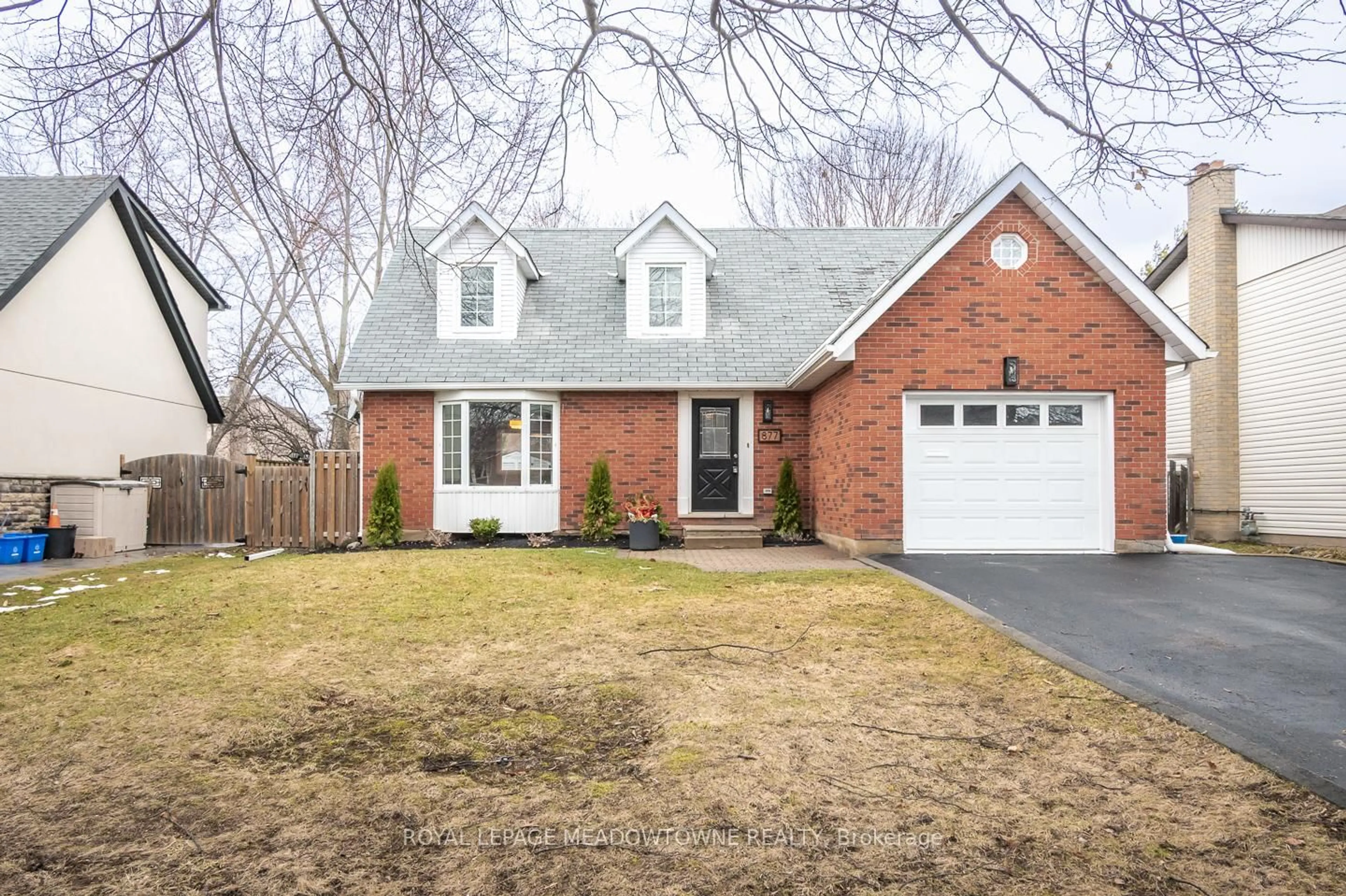 Home with brick exterior material, street for 877 Anderson Ave, Milton Ontario L9T 4Y5