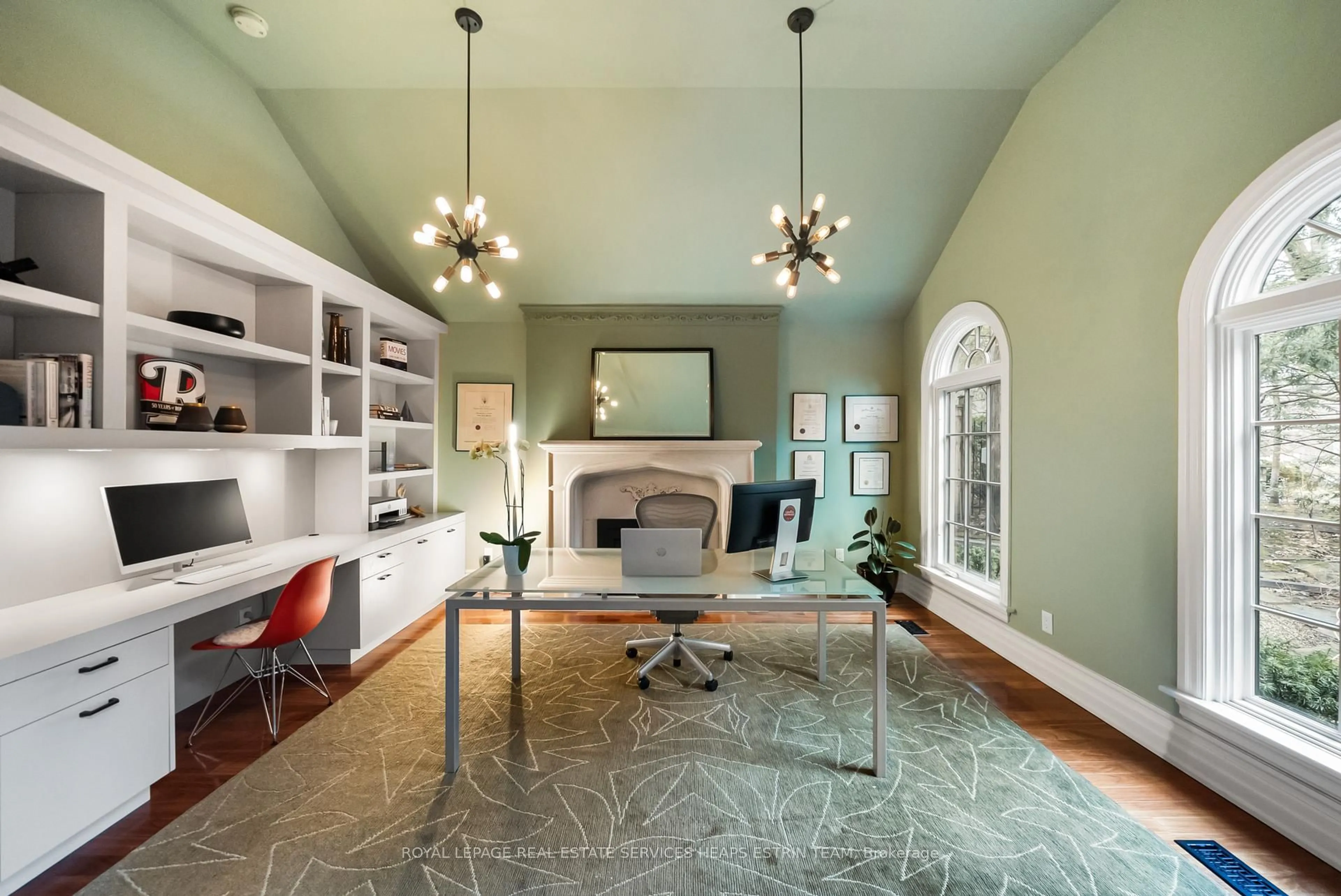 Unknown for 1554 Birchwood Dr, Mississauga Ontario L5J 1T6