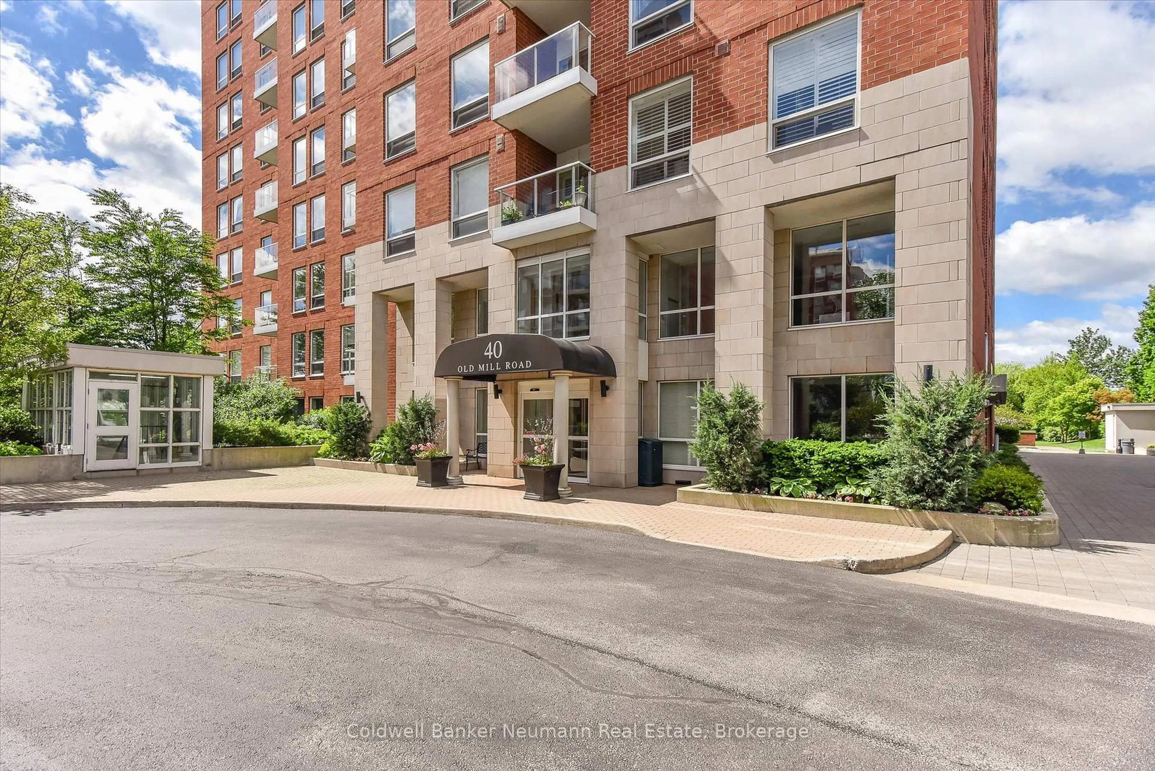 Unknown for 40 Old Mill Rd #804, Oakville Ontario L6J 7W2