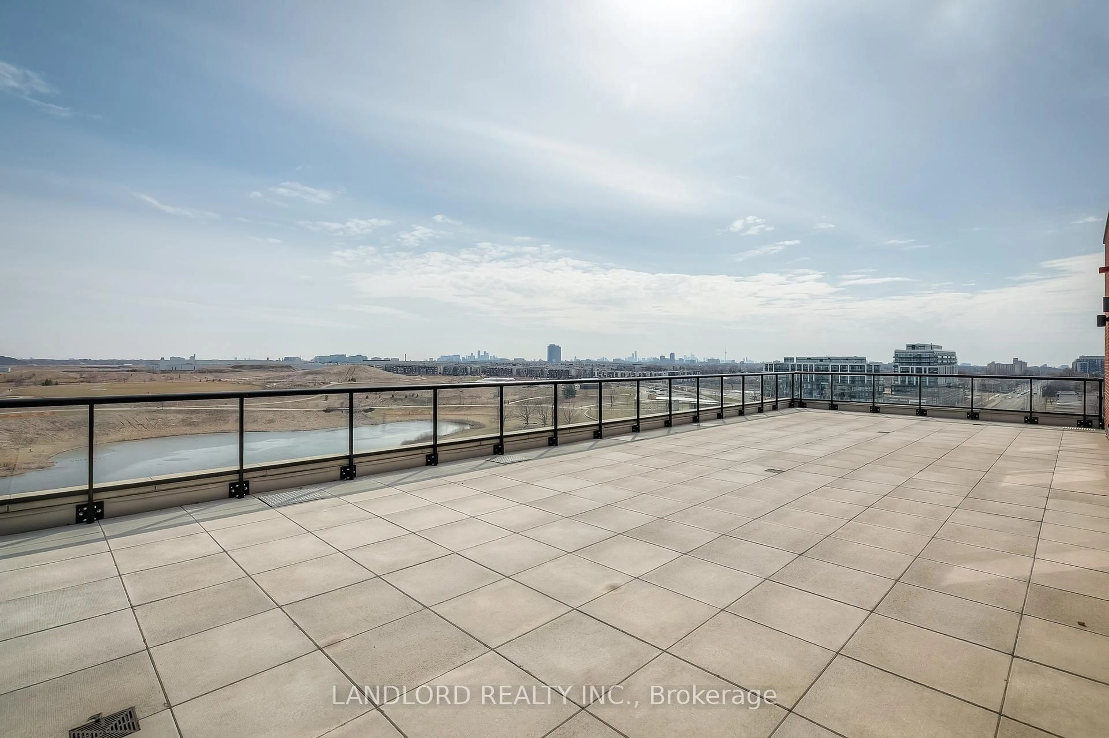 Unknown for 3100 Keele St #1202, Toronto Ontario M3M 0E1