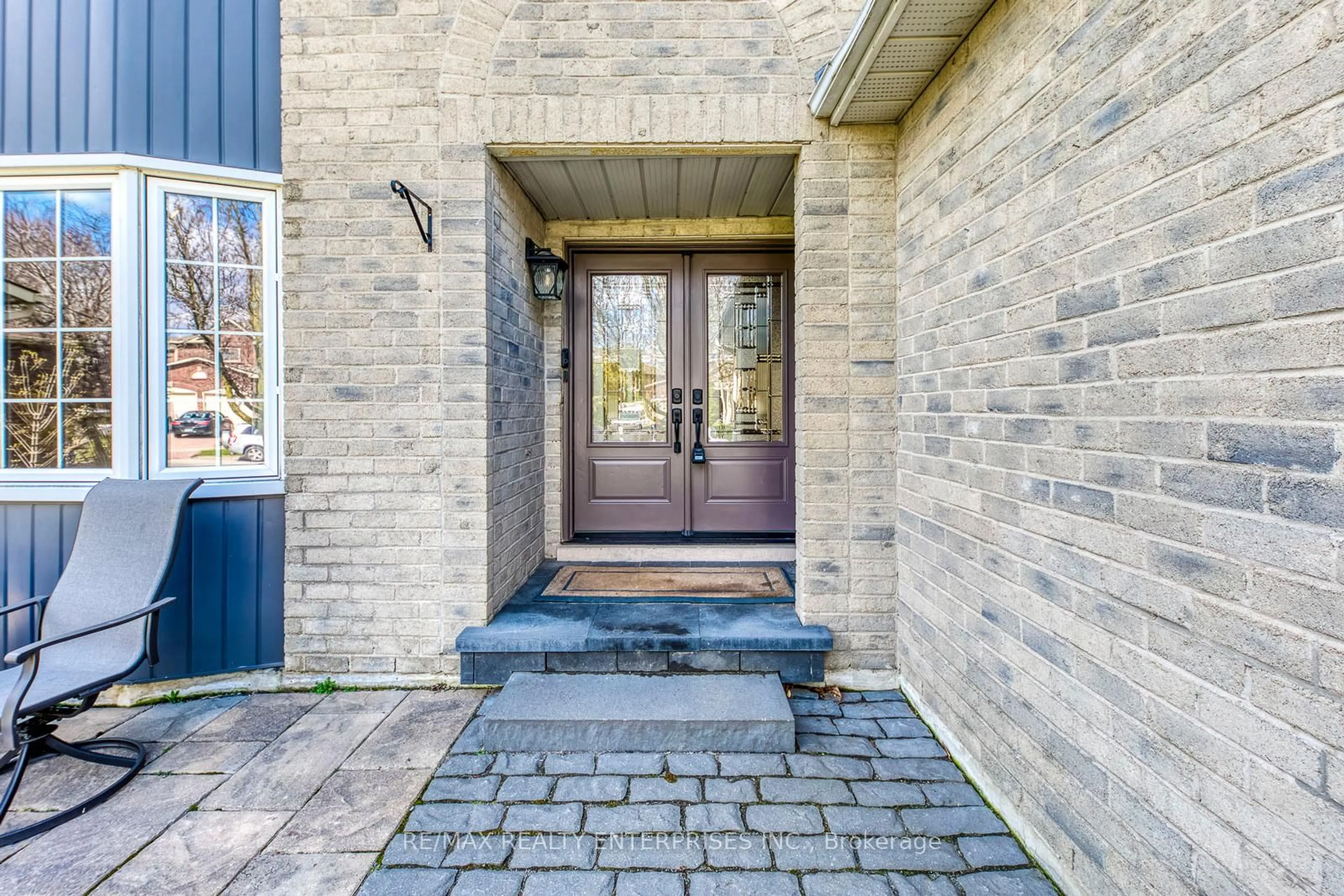 Unknown for 2624 Fonthill Dr, Oakville Ontario L6J 6Y7
