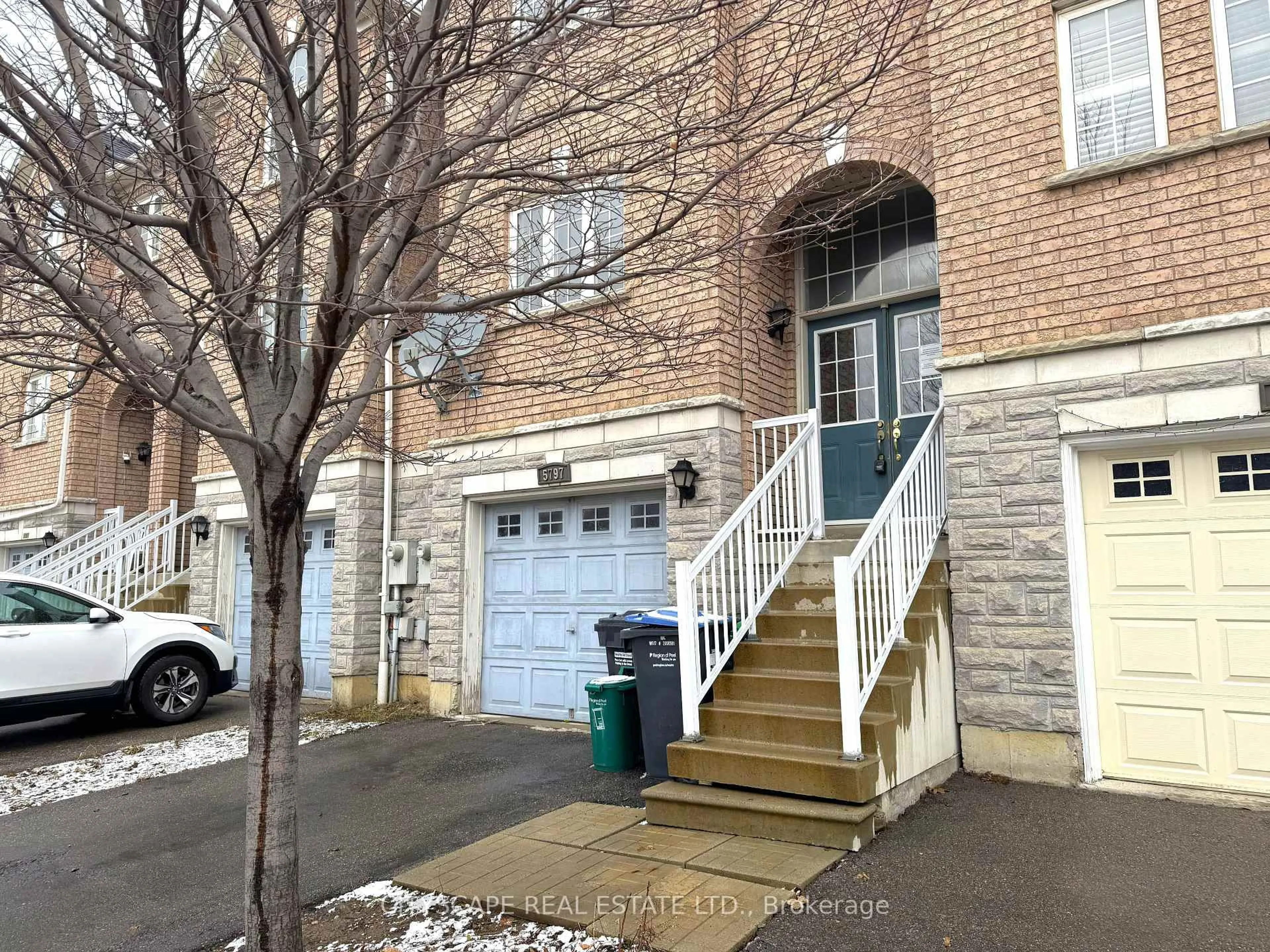 Unknown for 5797 Tiz St, Mississauga Ontario L5R 0B4