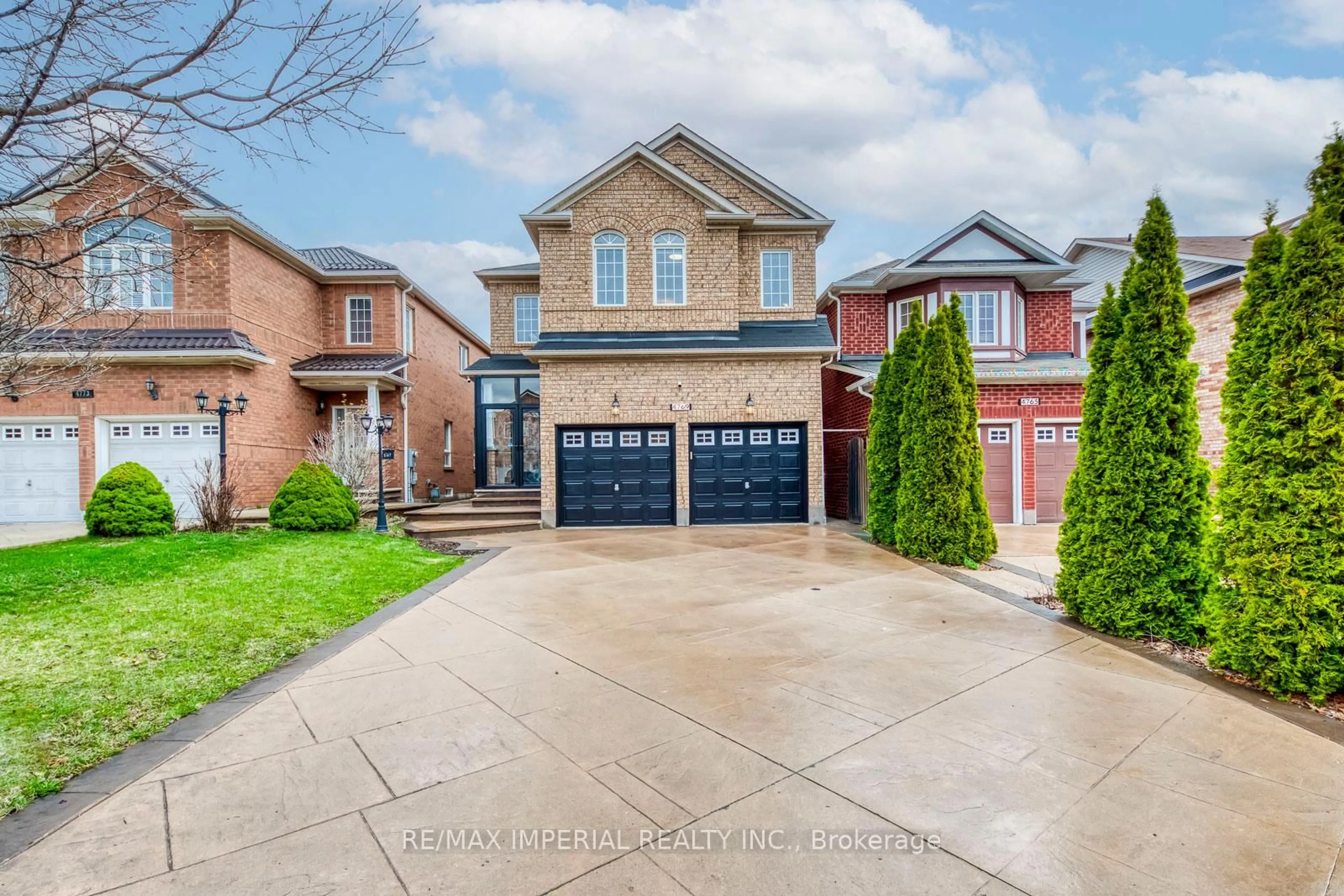 Home with brick exterior material, street for 4769 Allegheny Rd, Mississauga Ontario L5R 0A8