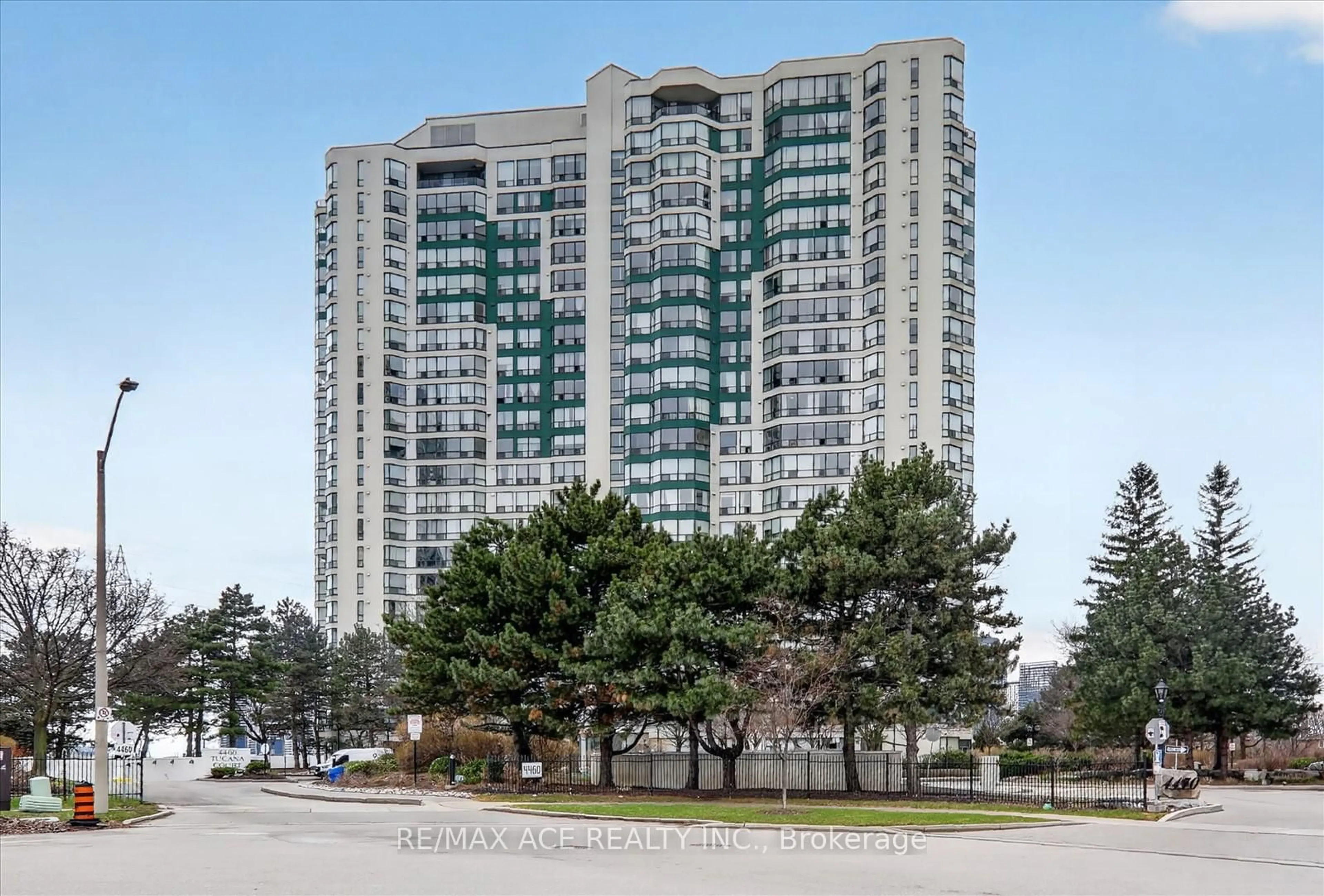 Unknown for 4460 Tucana Crt #1202, Mississauga Ontario L5R 3K9