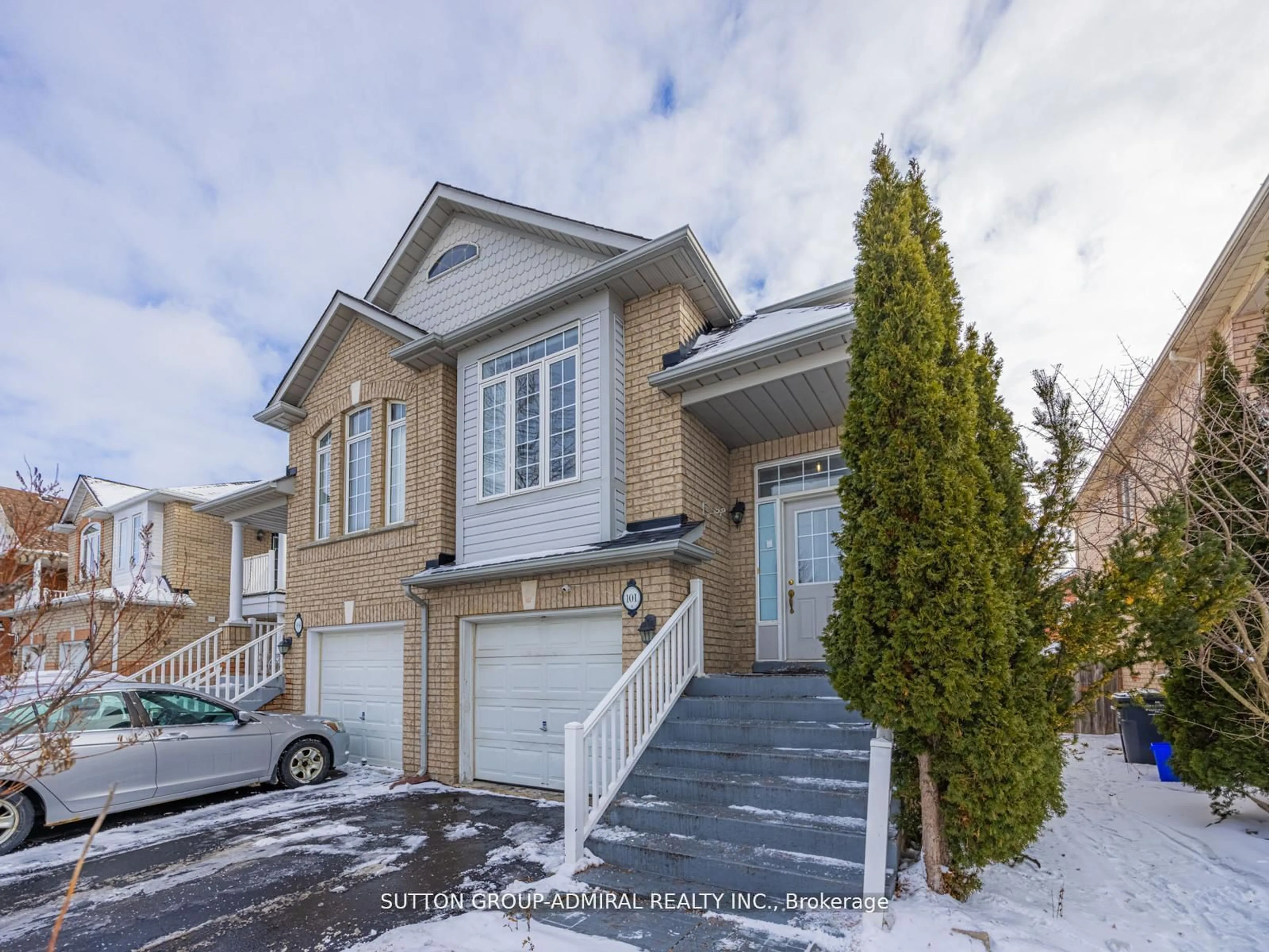 Home with brick exterior material, street for 101 River Rock Cres, Brampton Ontario L7A 2W4