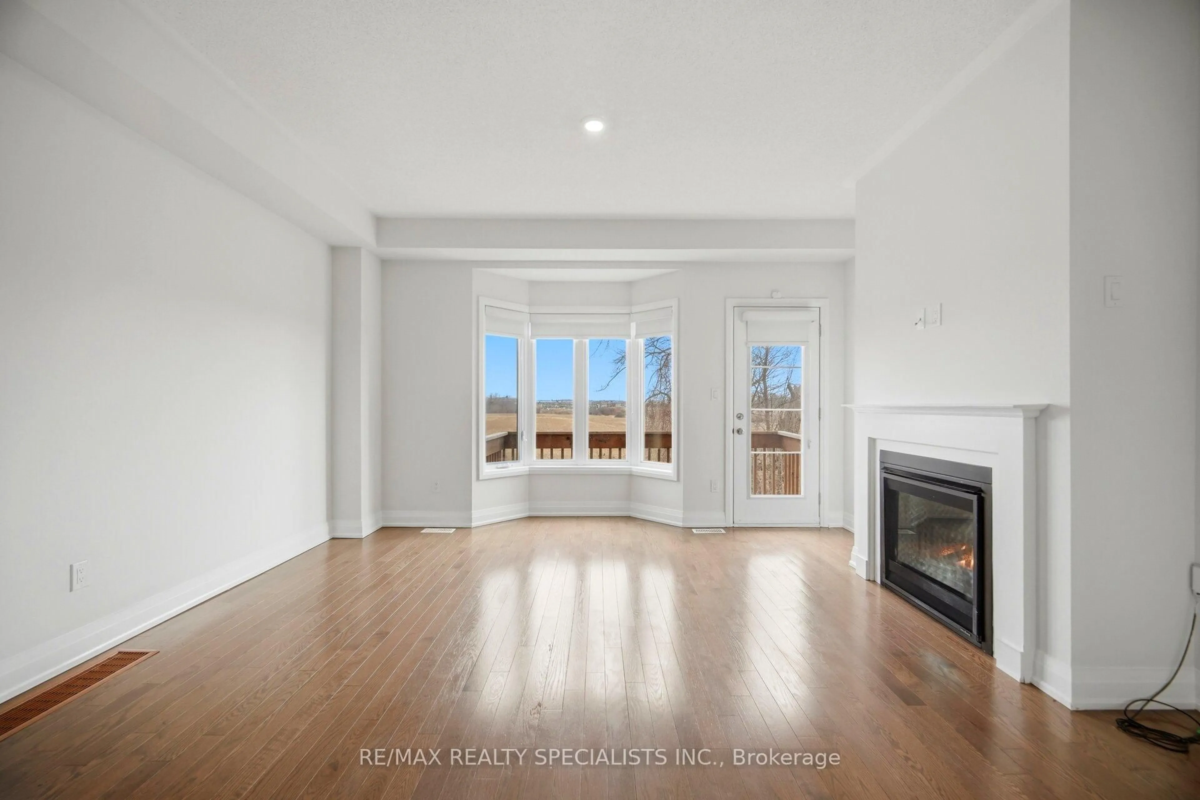 Unknown for 13 Dalbeattie Dr, Brampton Ontario L6Y 6H7