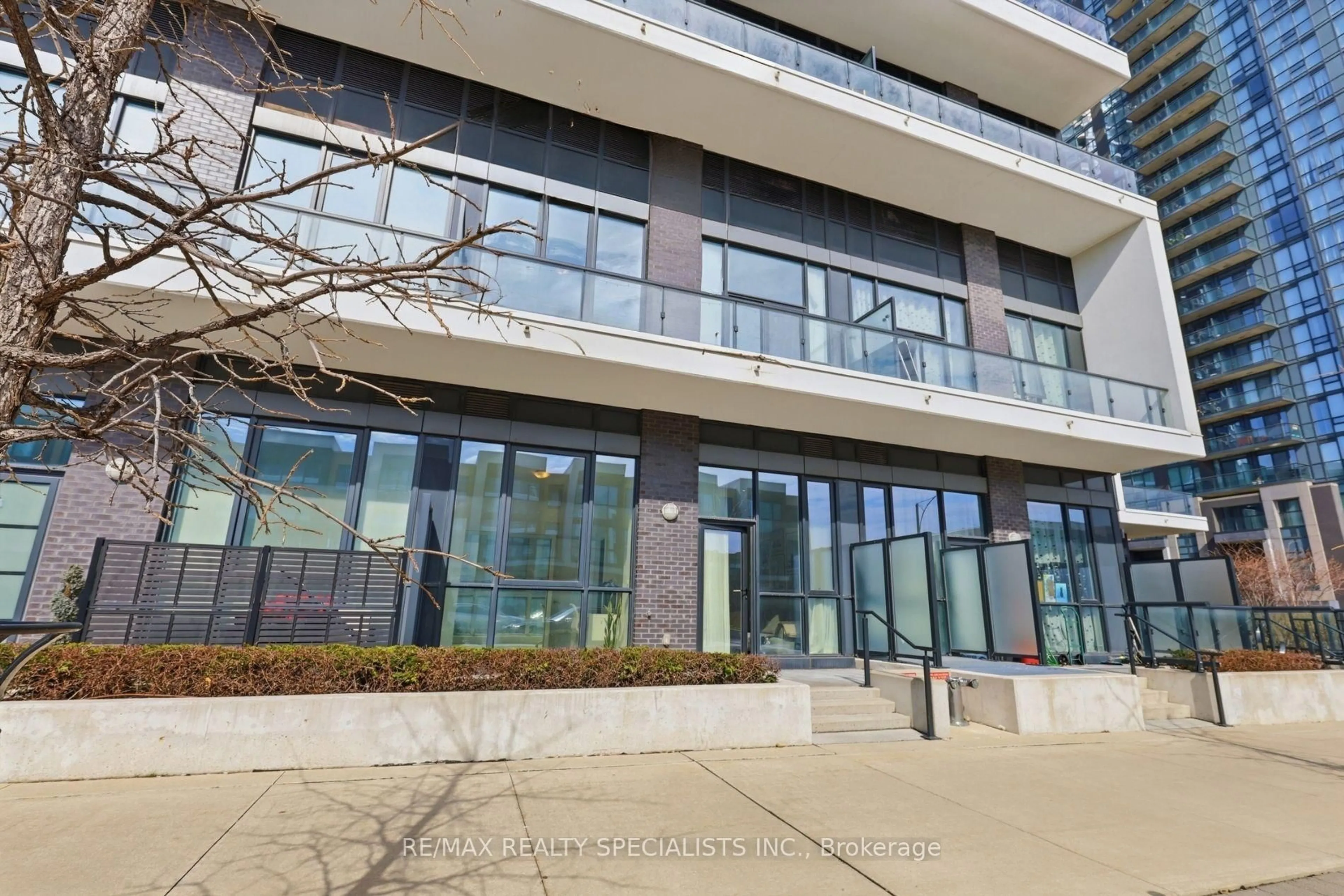 Unknown for 65 Watergarden Dr #A5, Mississauga Ontario L5R 0G9