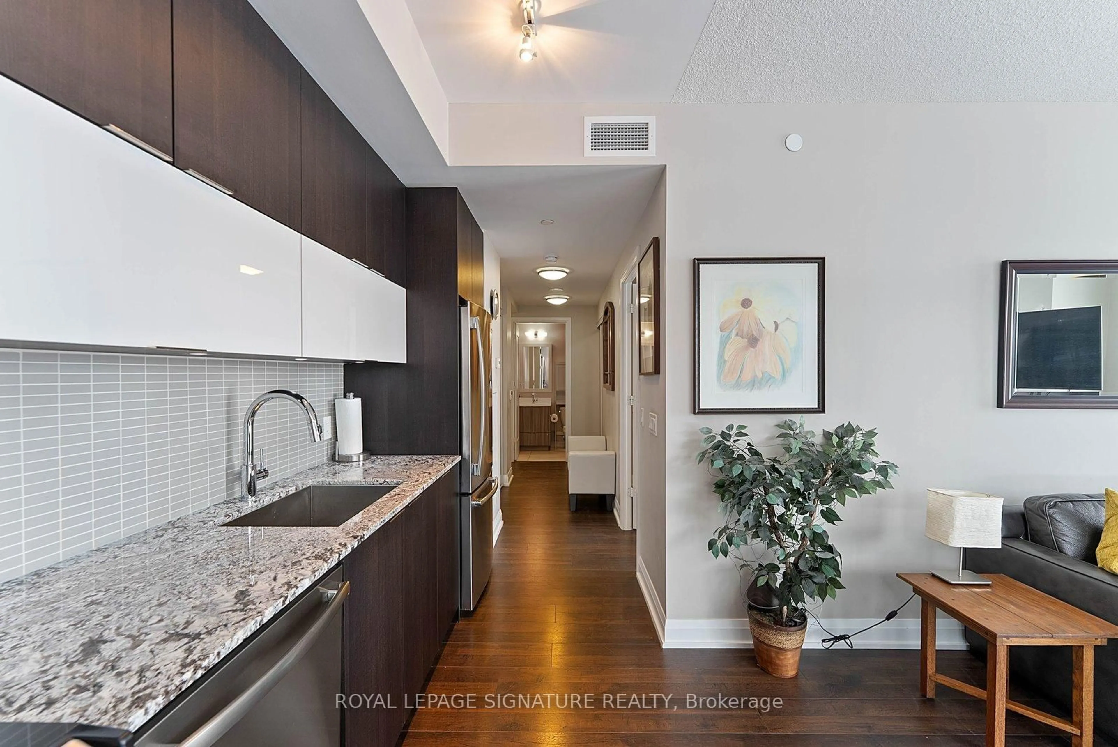 Unknown for 56 Annie Craig Dr #510, Toronto Ontario M8V 0C5