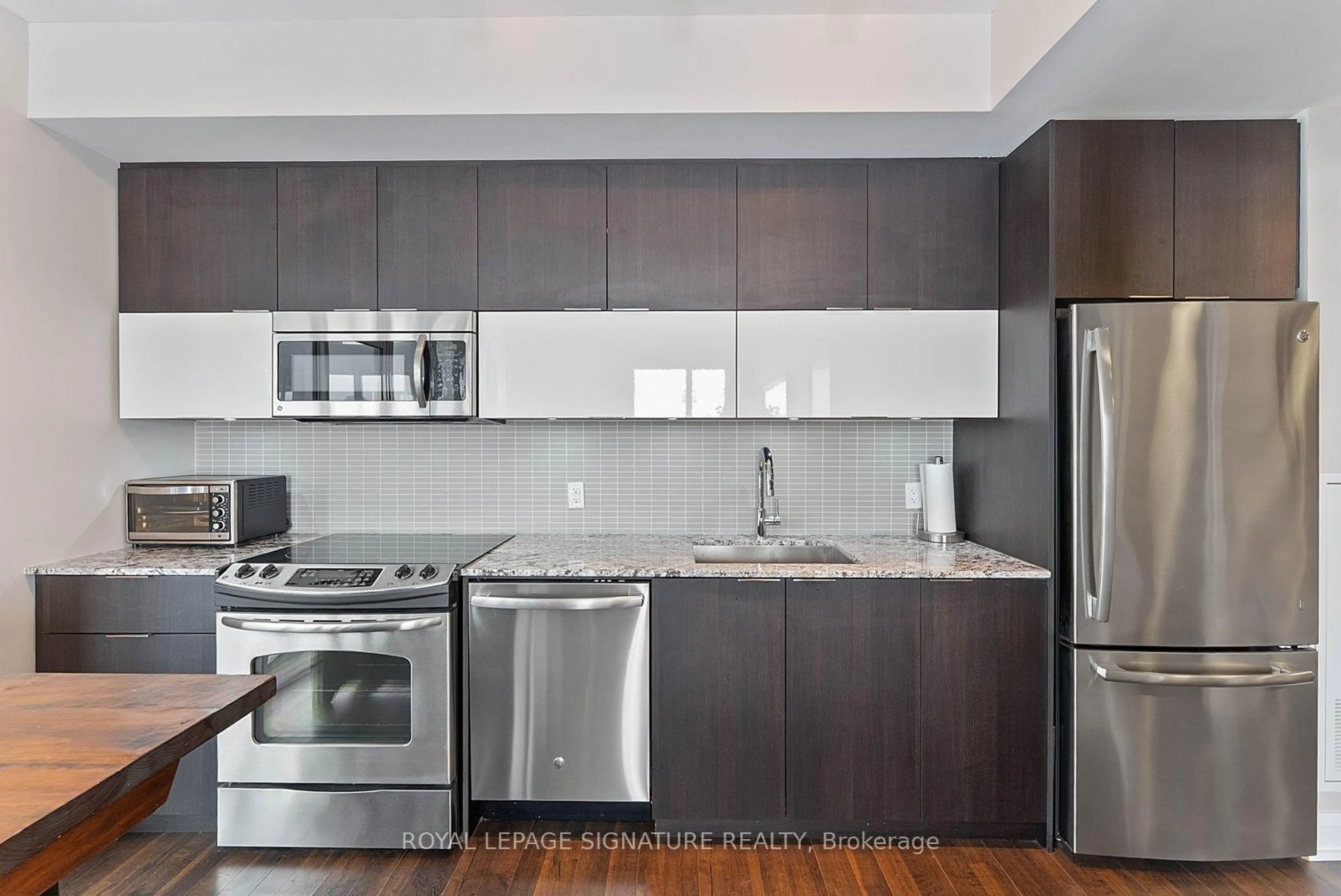 Standard kitchen, unknown for 56 Annie Craig Dr #510, Toronto Ontario M8V 0C5